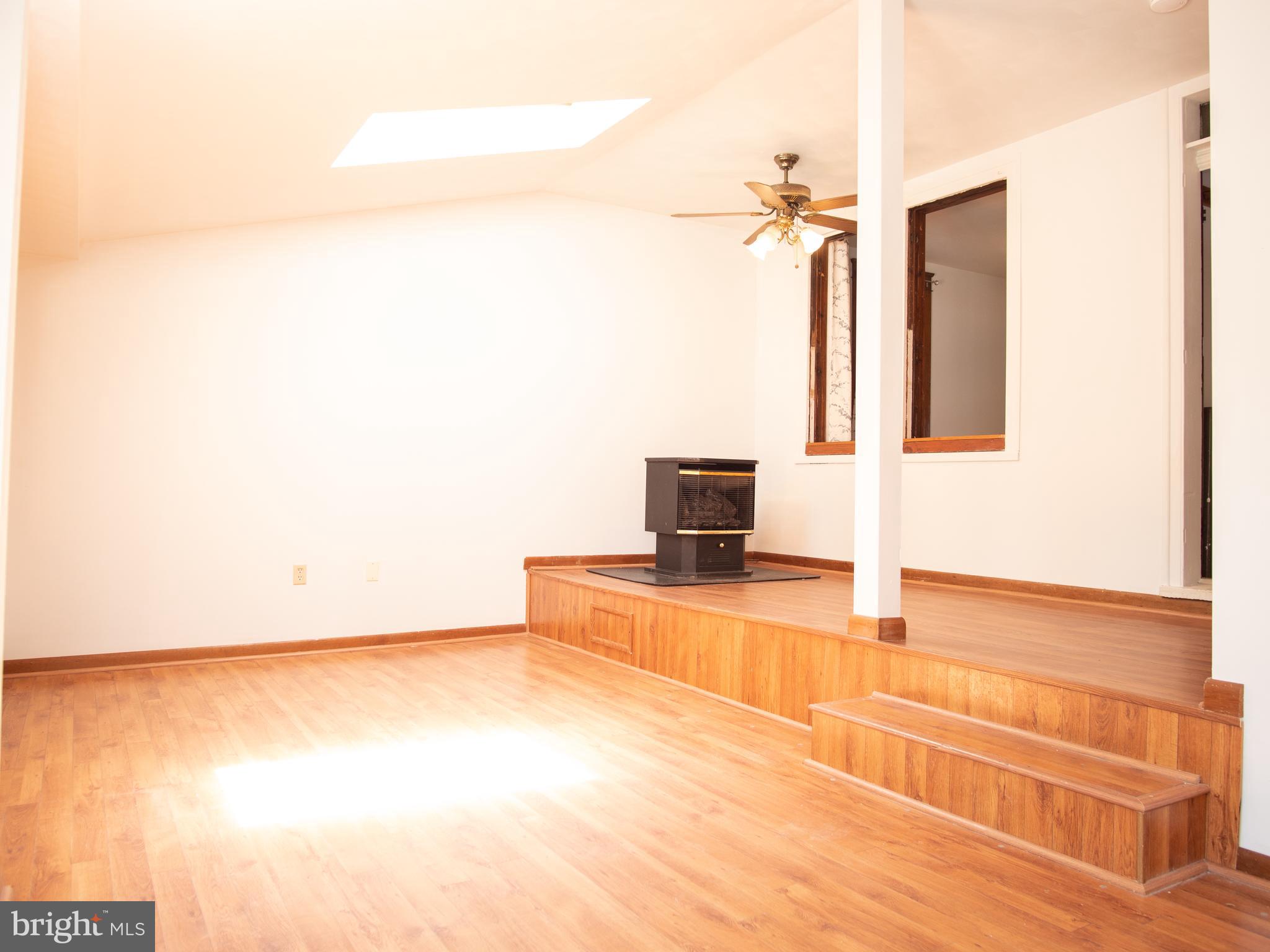 SOUTH HANOVER - Residential