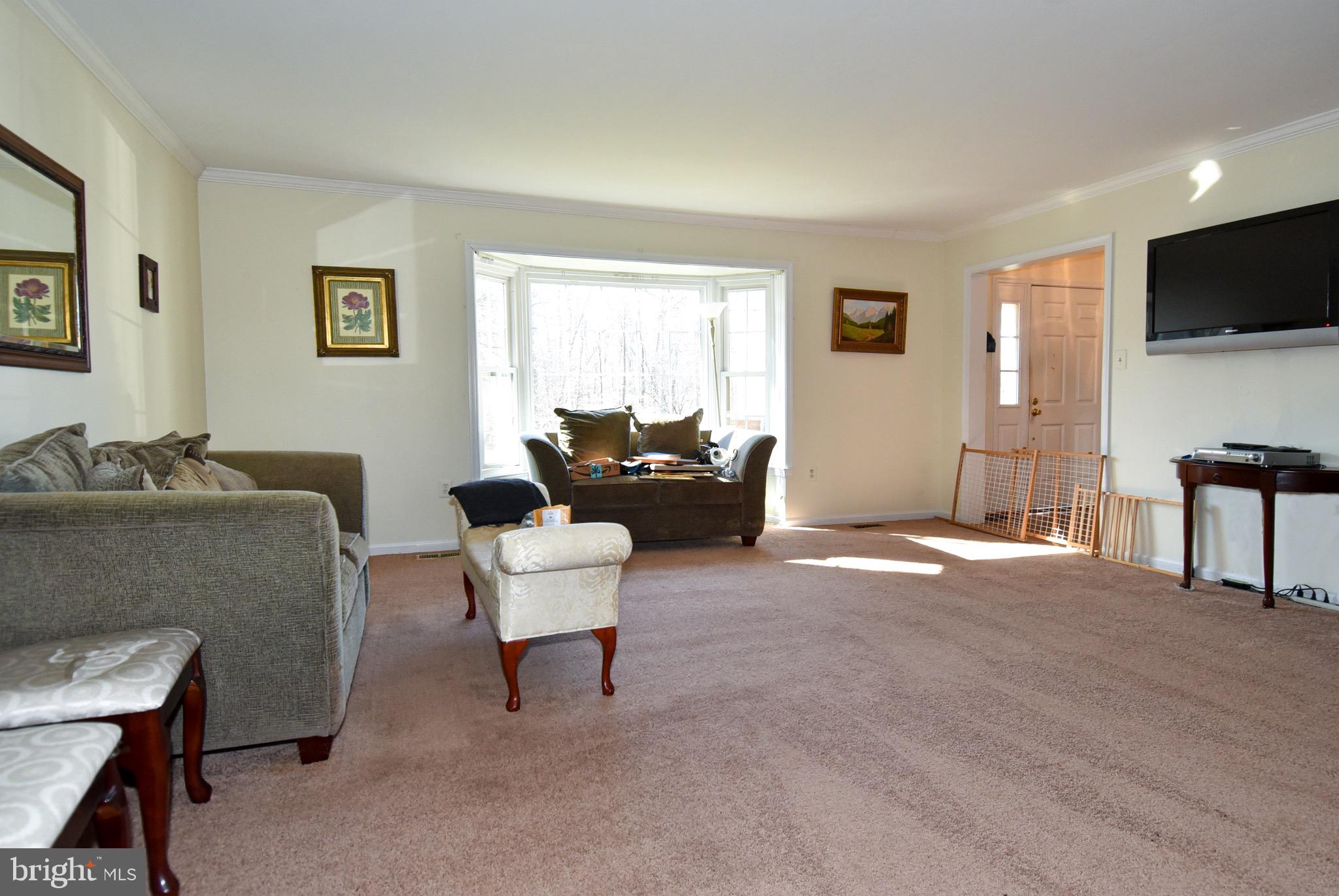 HUNTERS RUN - Residential