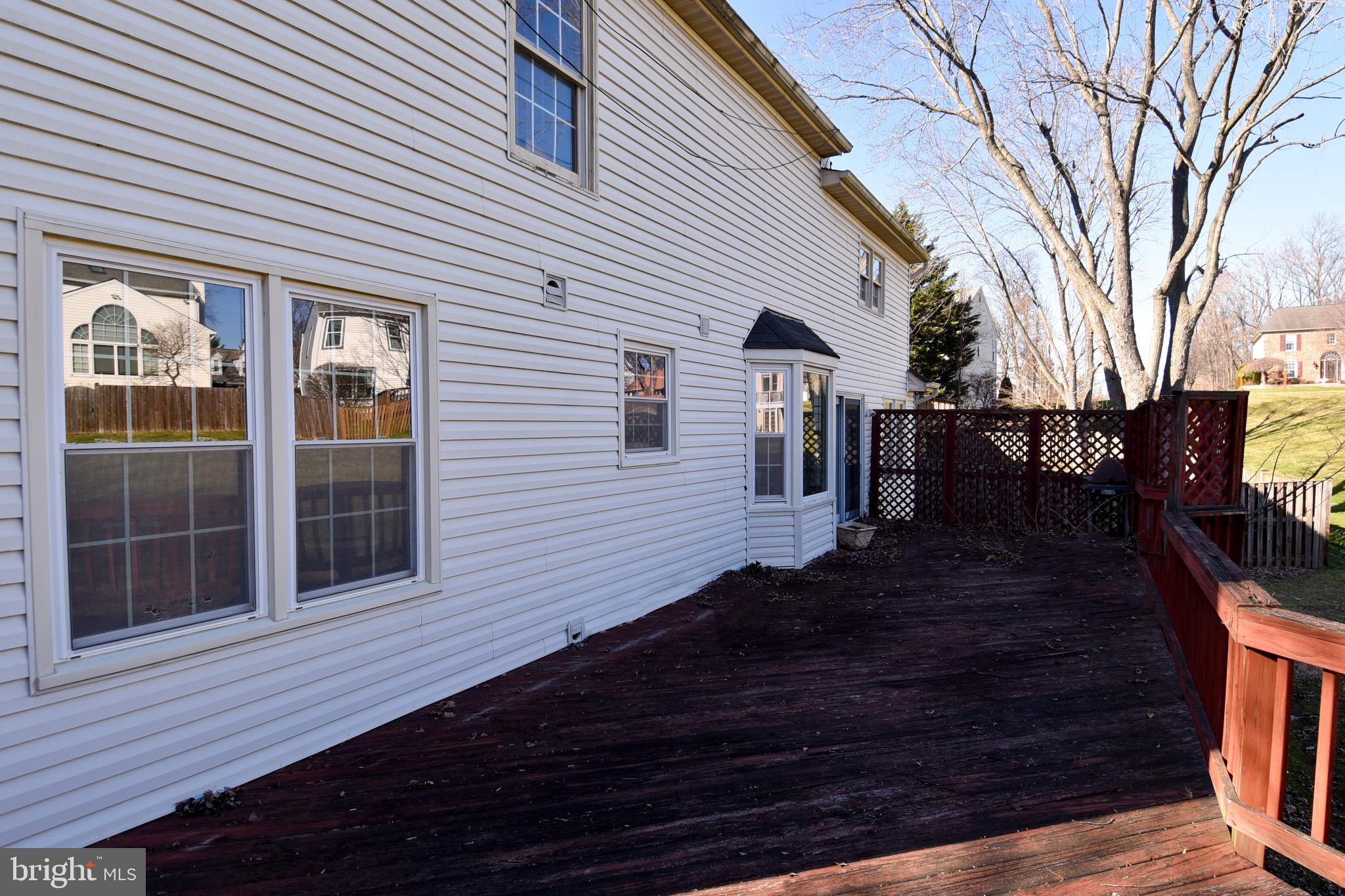 HUNTERS RUN - Residential