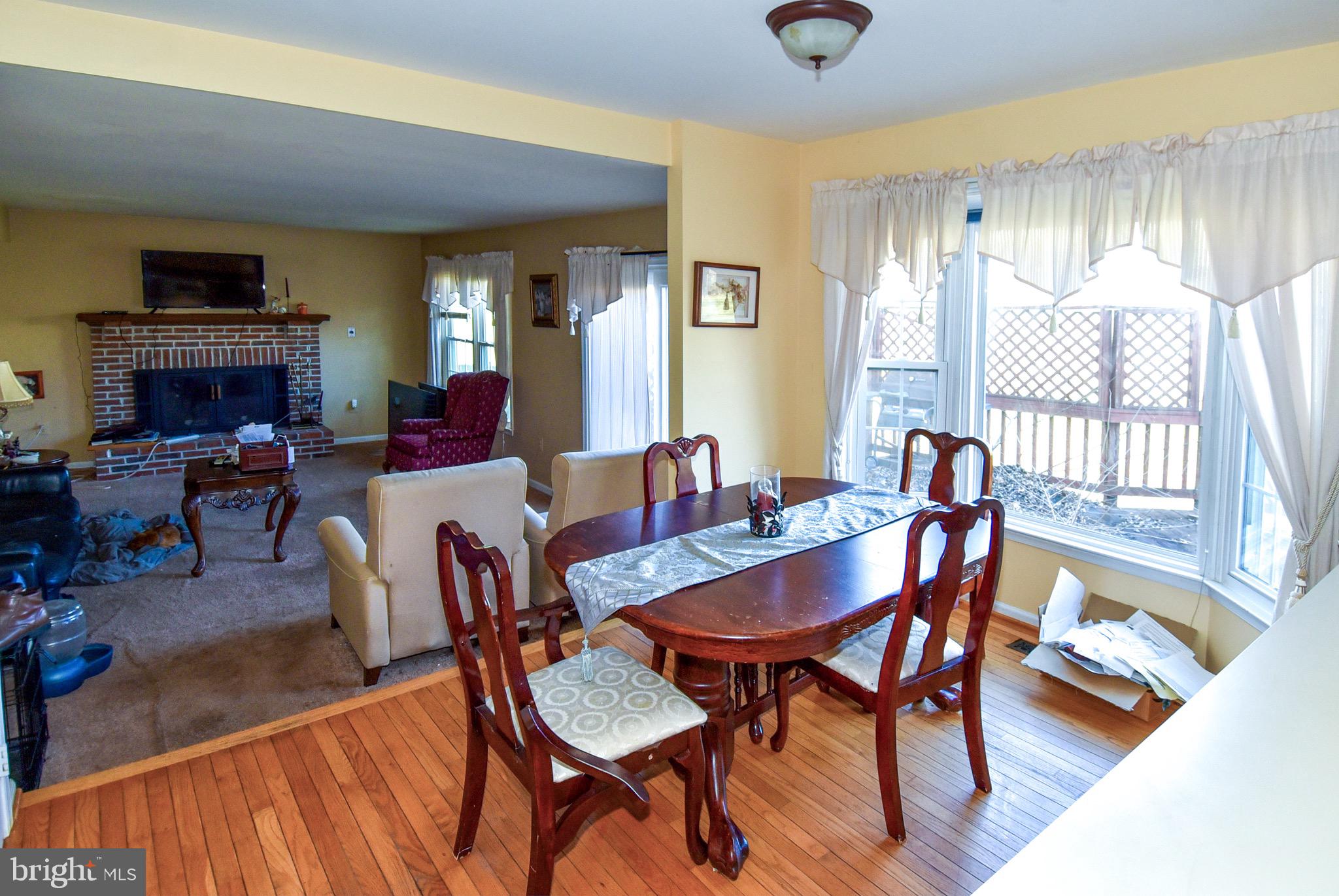 HUNTERS RUN - Residential