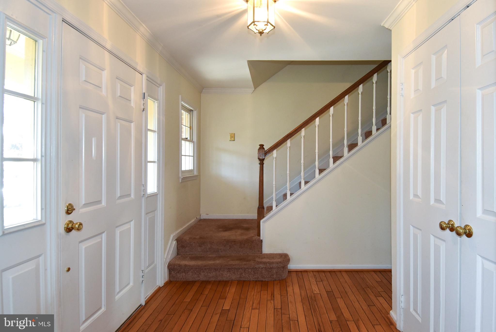 HUNTERS RUN - Residential