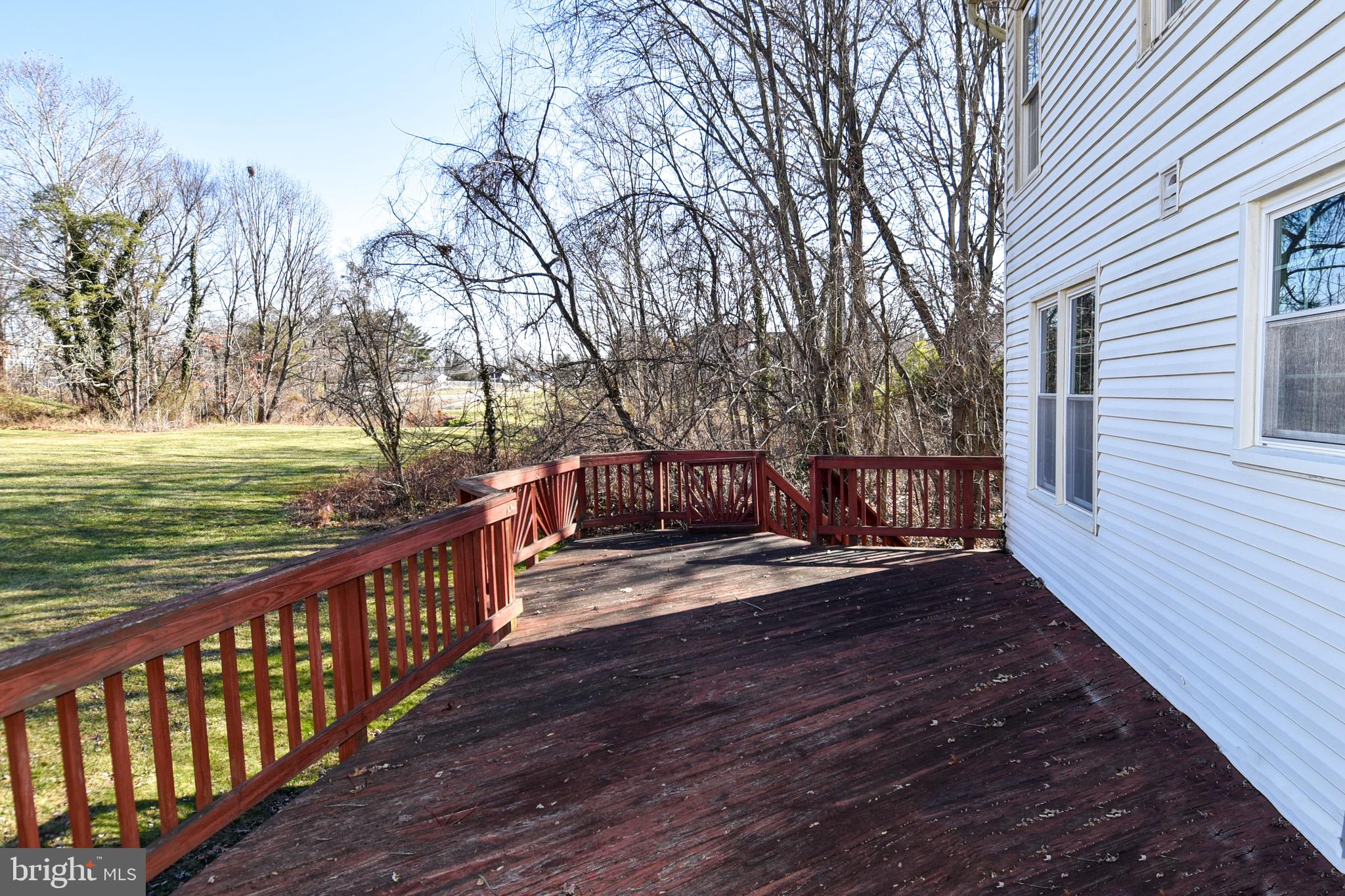 HUNTERS RUN - Residential