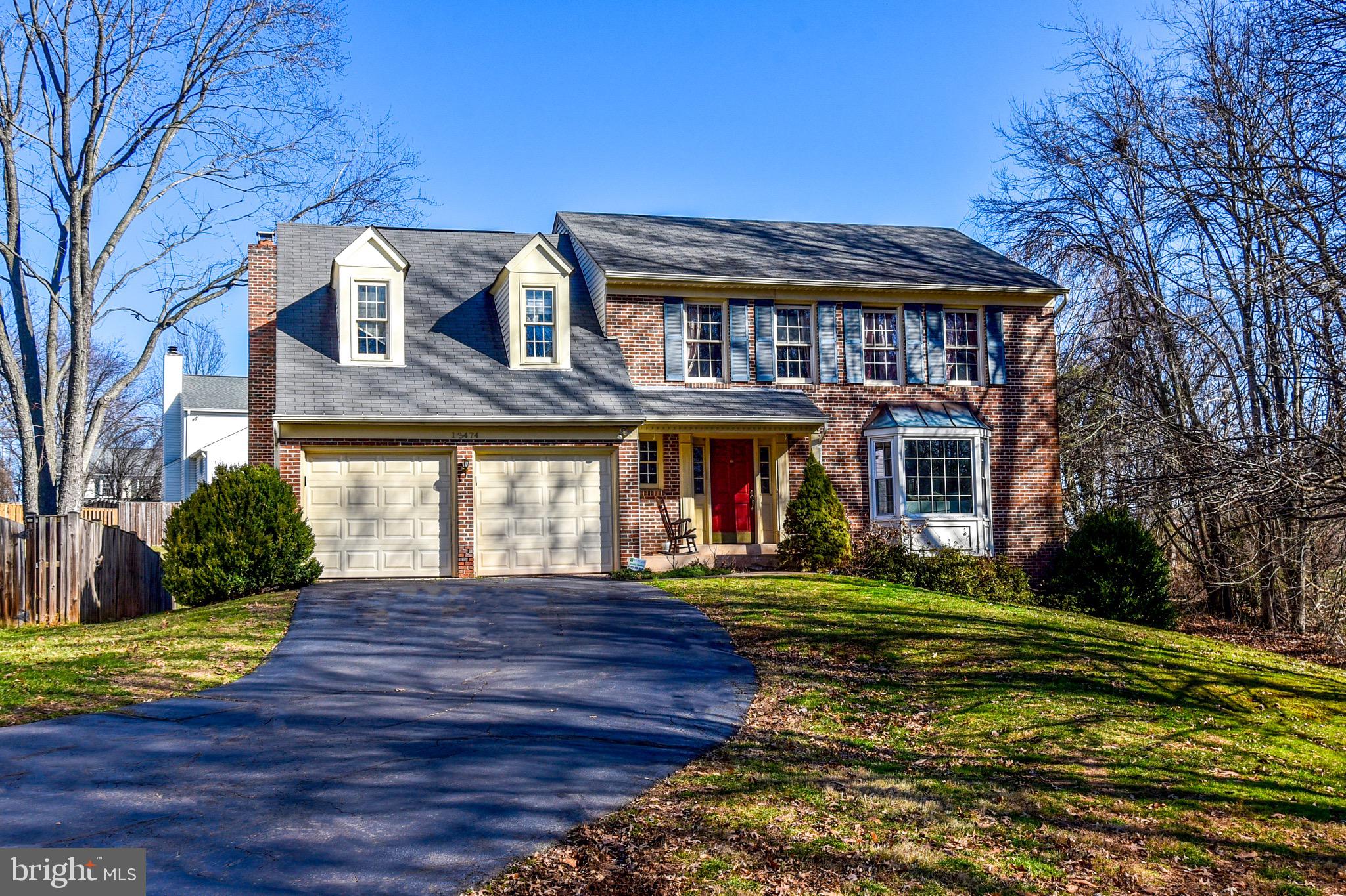 HUNTERS RUN - Residential