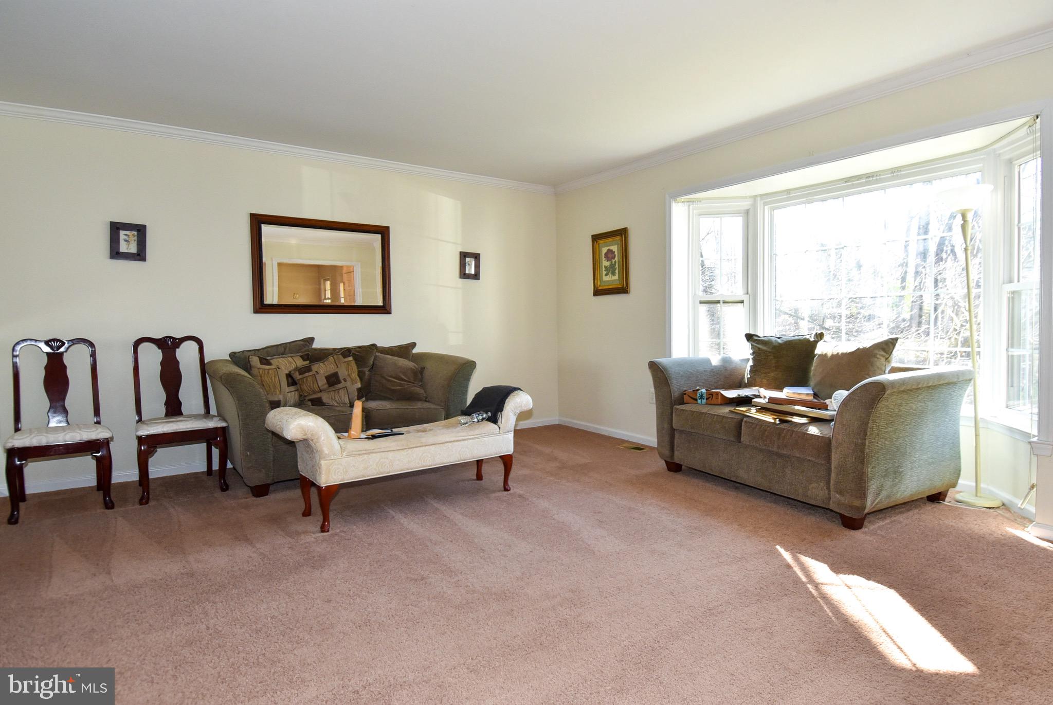 HUNTERS RUN - Residential