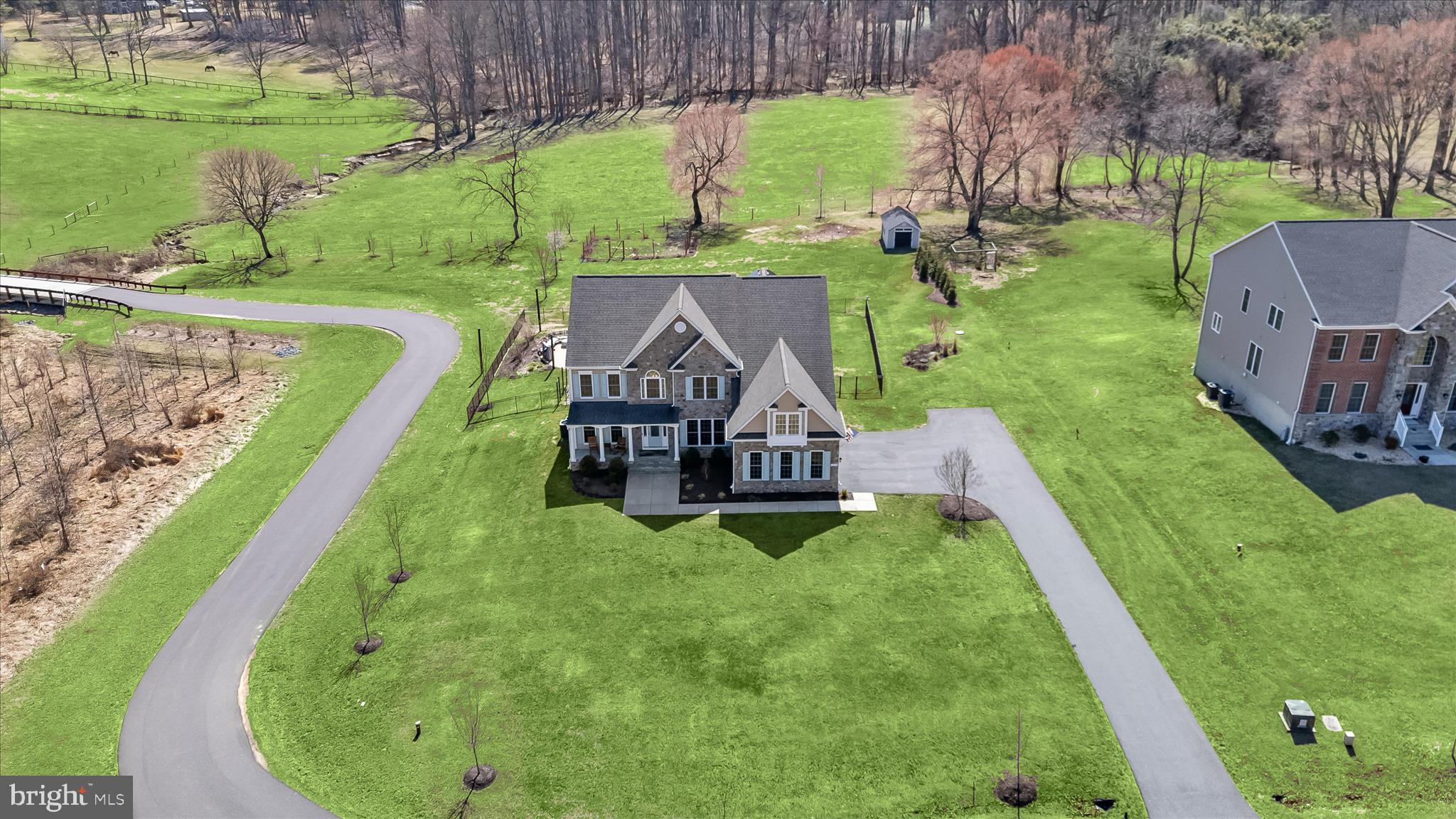 ALLNUTT FARMS ESTATES - Residential