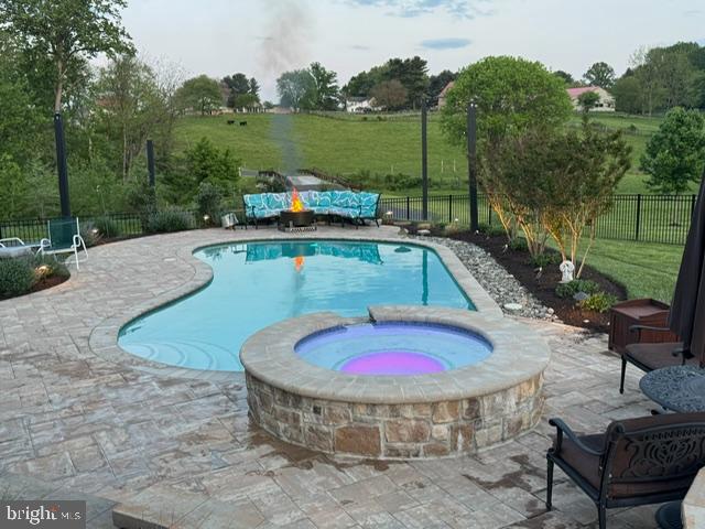 ALLNUTT FARMS ESTATES - Residential