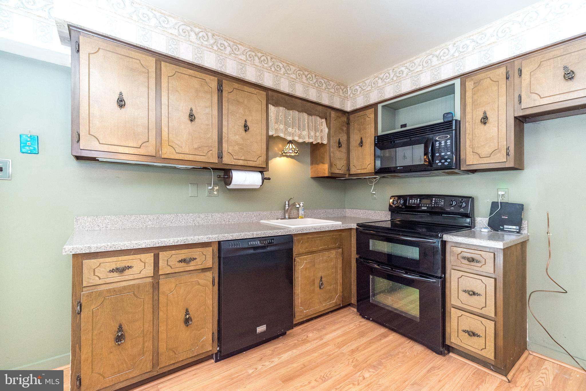 MILFORDS MEADOWOOD - Residential