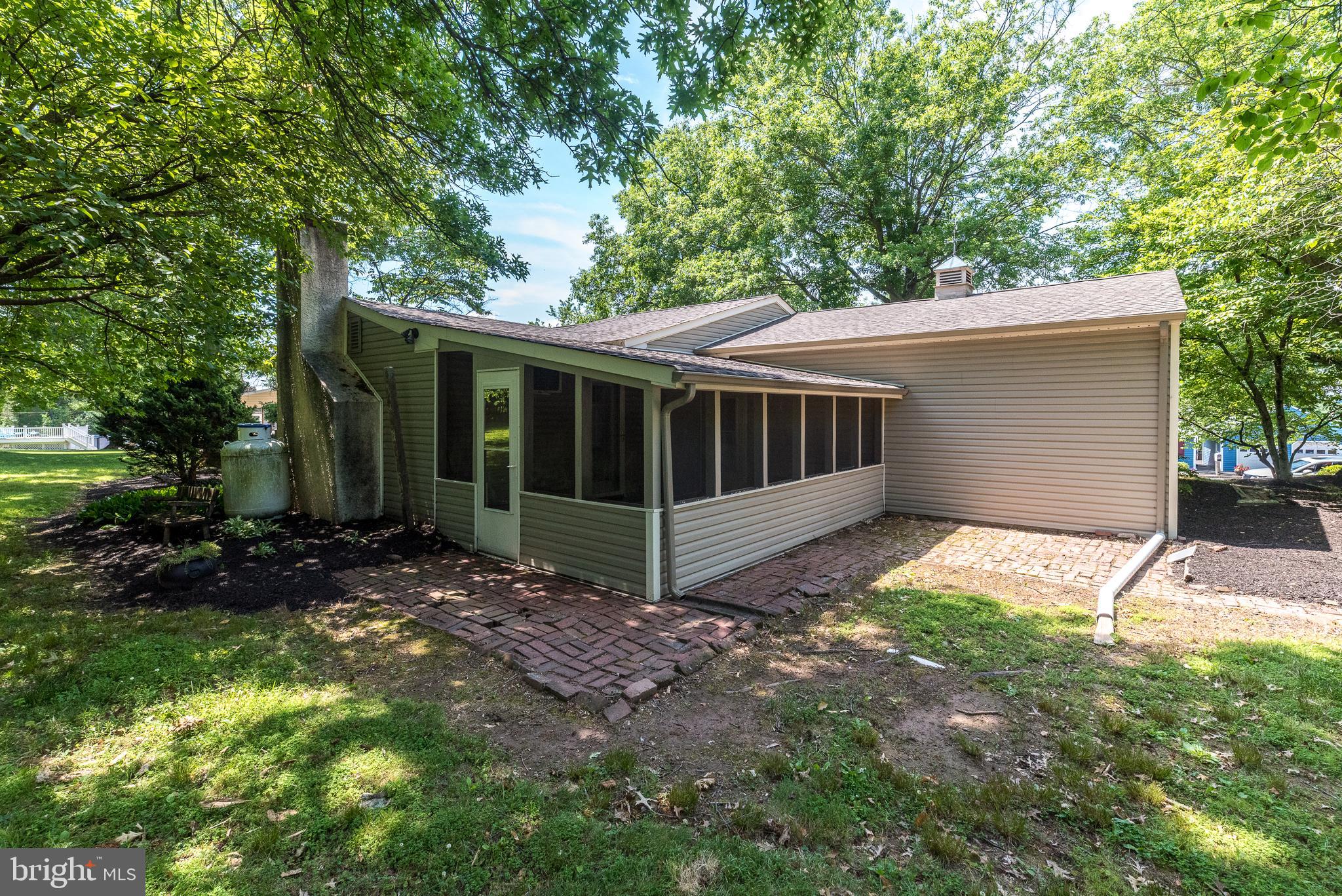 MILFORDS MEADOWOOD - Residential