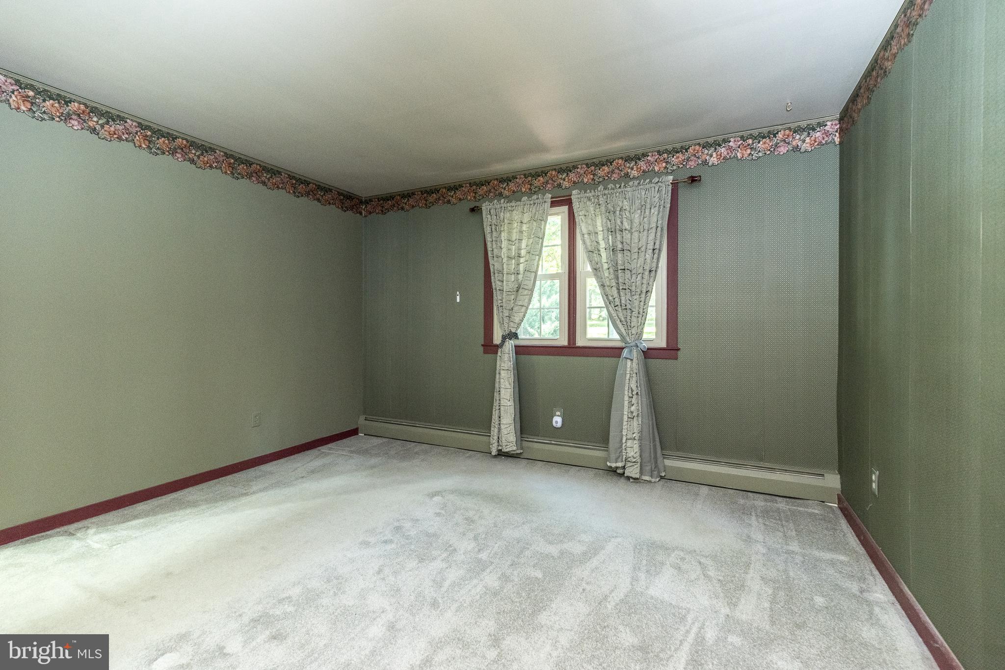 MILFORDS MEADOWOOD - Residential