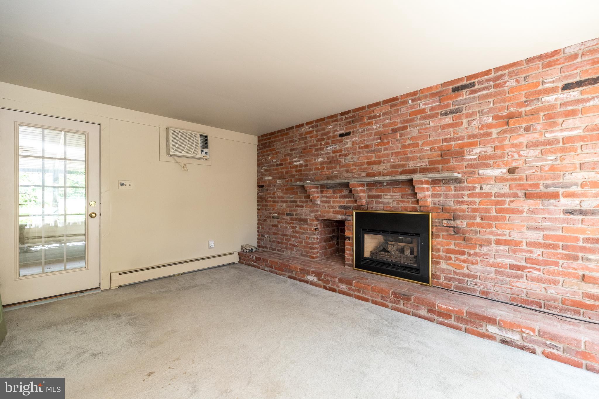 MILFORDS MEADOWOOD - Residential