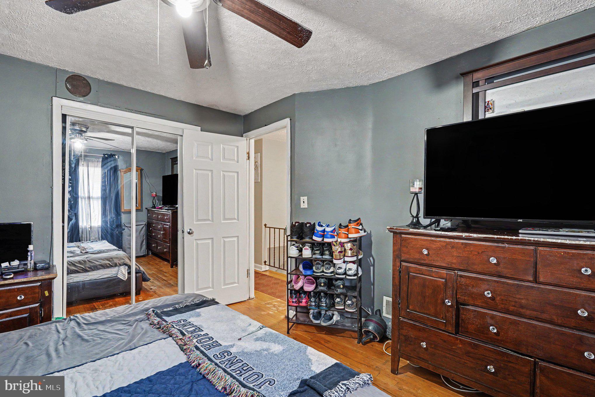 RIVERWOOD PARK - Residential