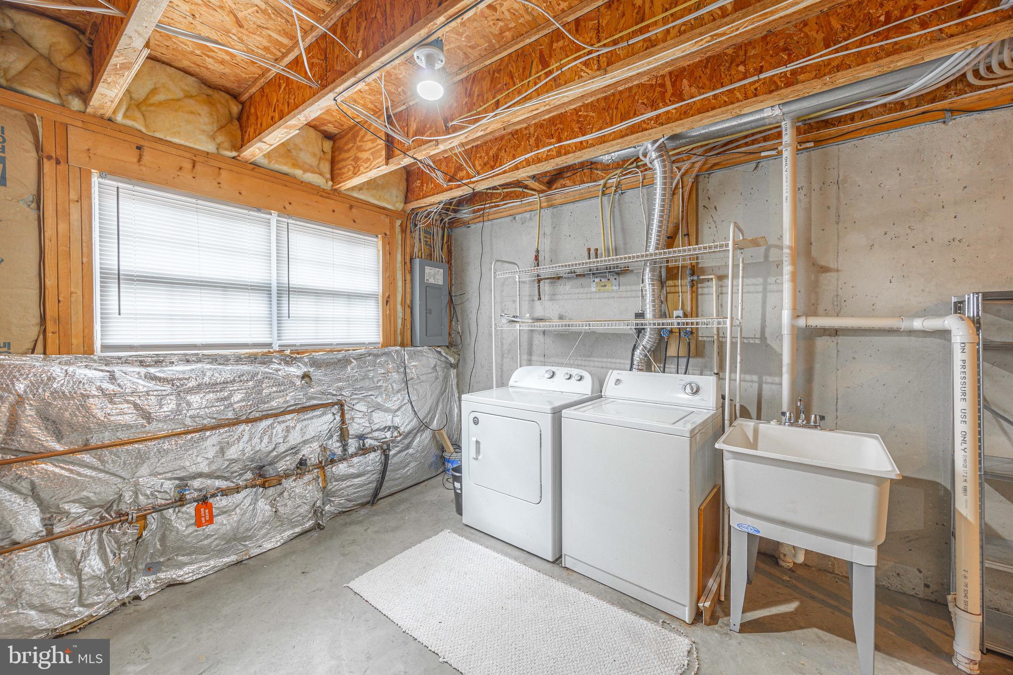 FURNACE HILLS - Residential