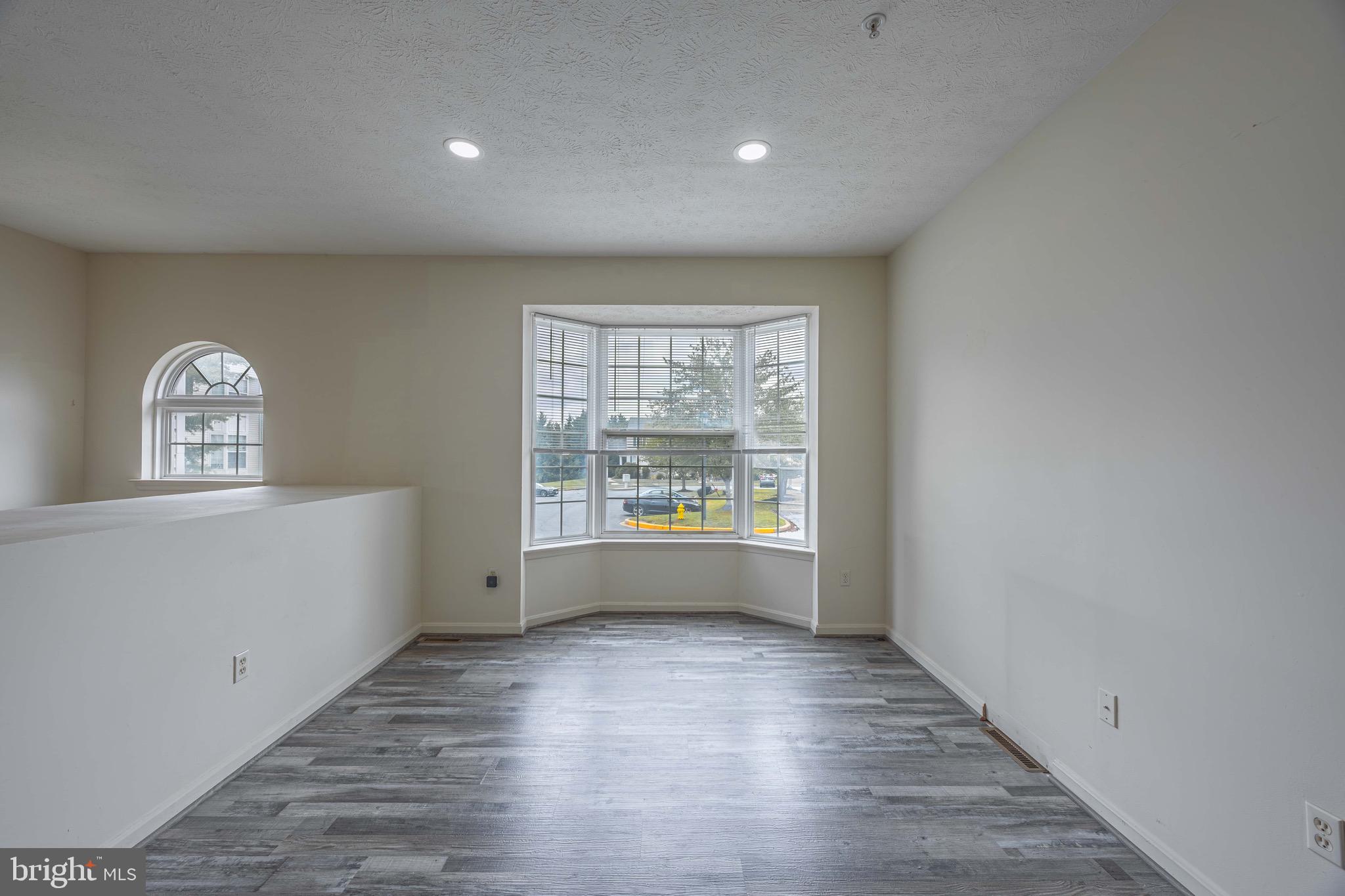 FURNACE HILLS - Residential
