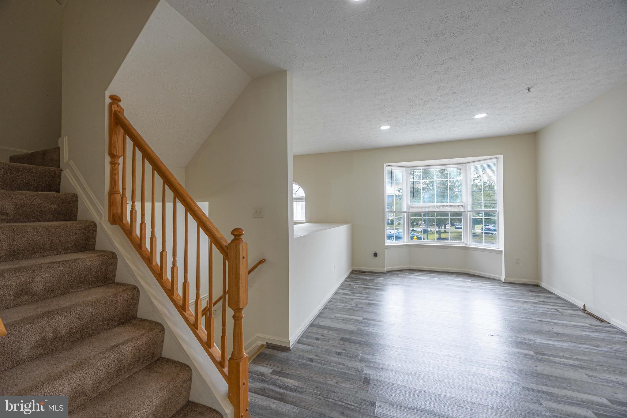 FURNACE HILLS - Residential