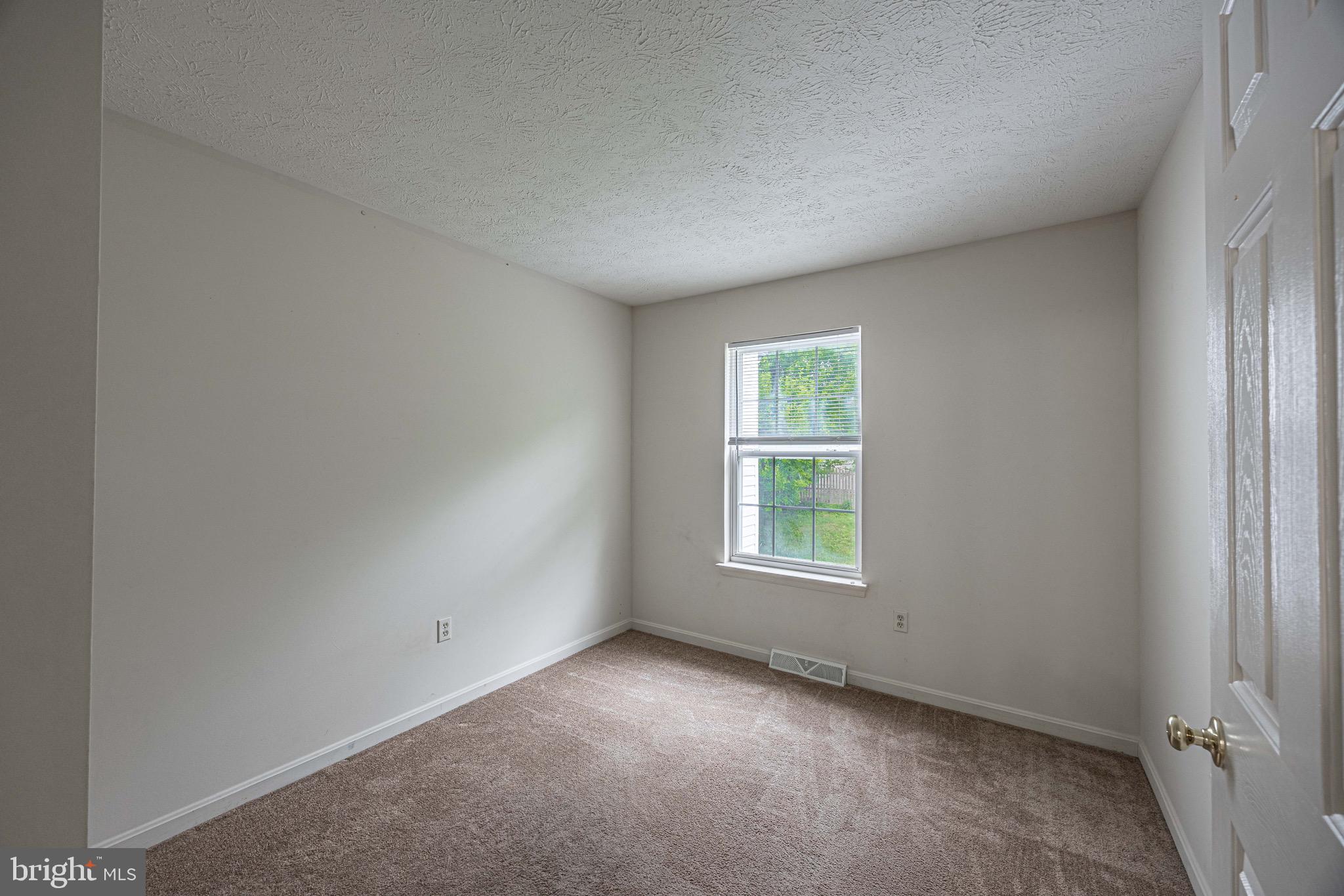 FURNACE HILLS - Residential