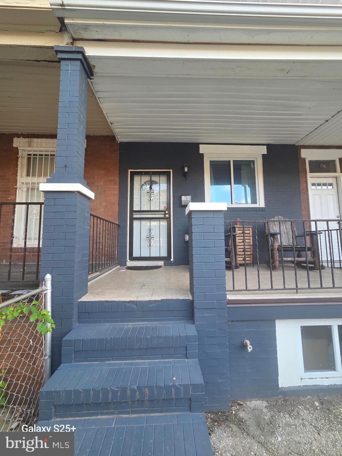 Beautiful 3-bedroom, 2-bathroom fully renovated townhome with finished based for sale in up-and-coming neighborhood near Clifton Park Golf Course and Lake Montebello.