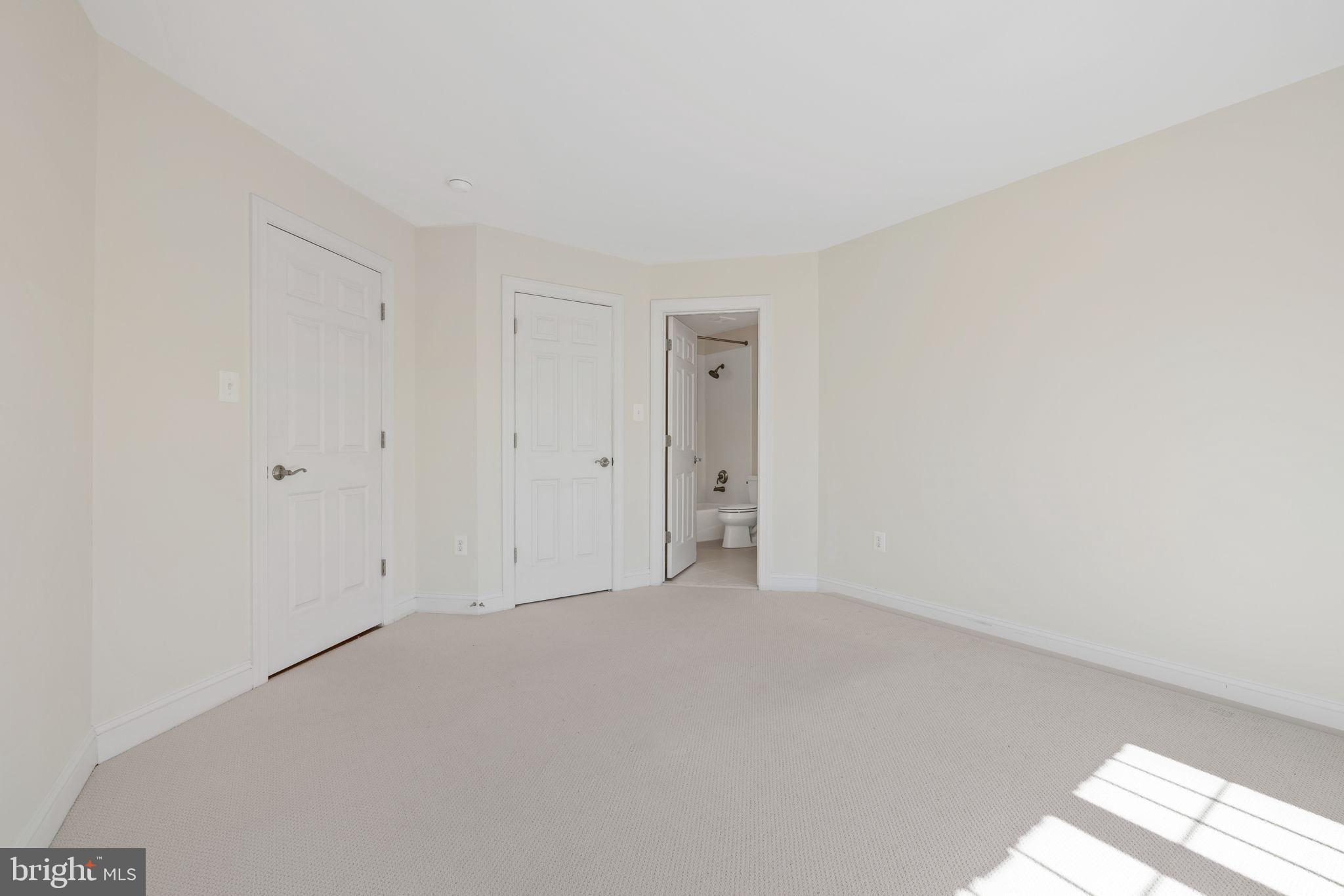 RIDINGS AT VIRGINIA RUN - Residential