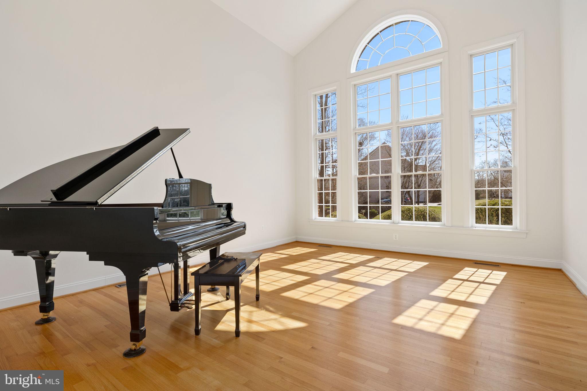 RIDINGS AT VIRGINIA RUN - Residential
