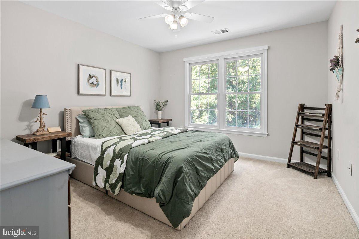 BARRINGTON OAKS - Residential