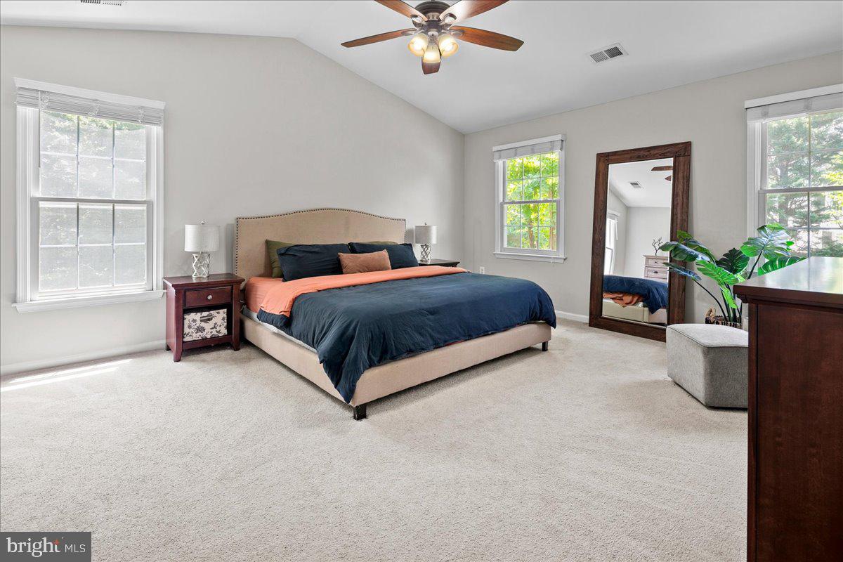 BARRINGTON OAKS - Residential