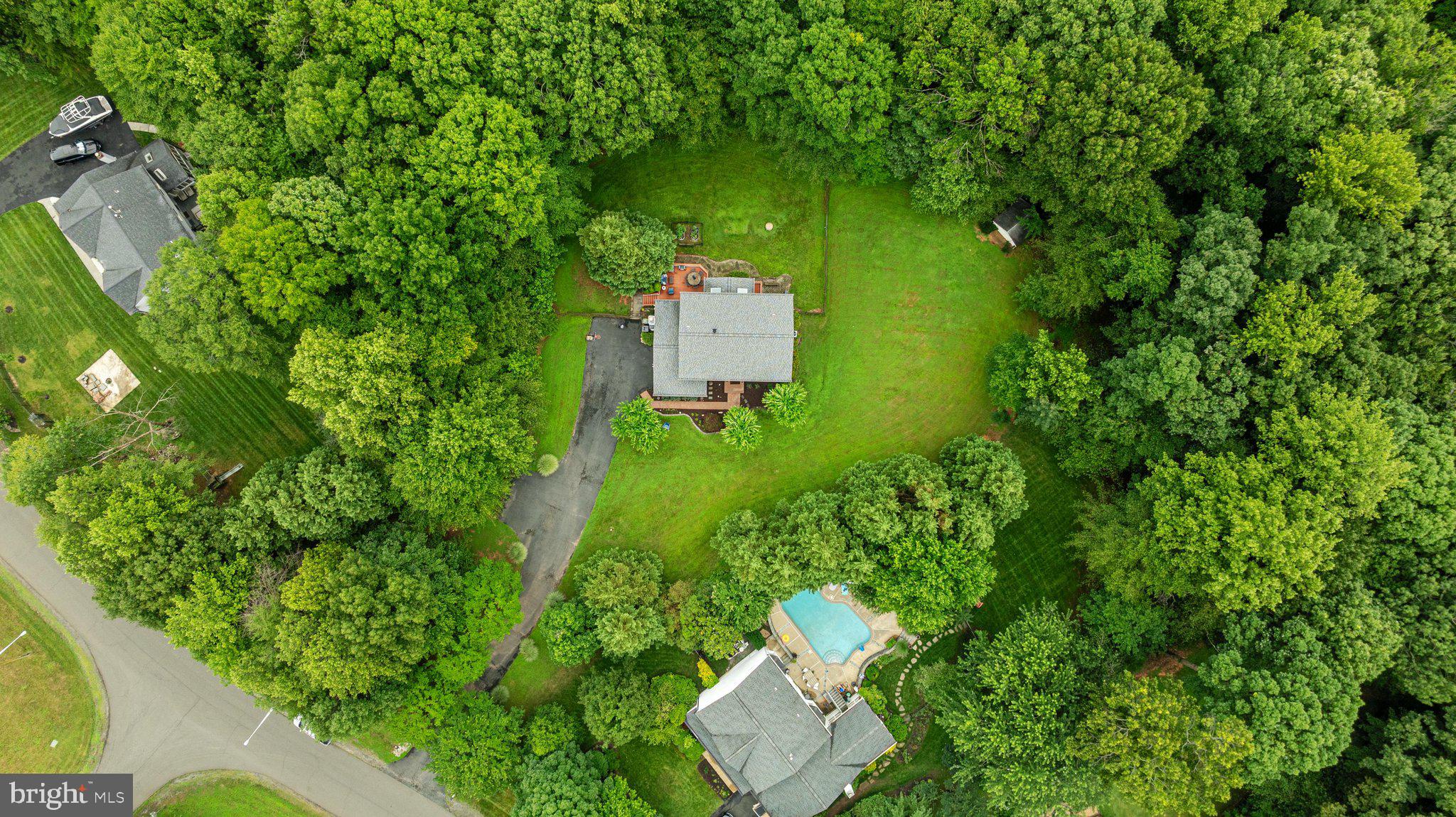 BARRINGTON OAKS - Residential