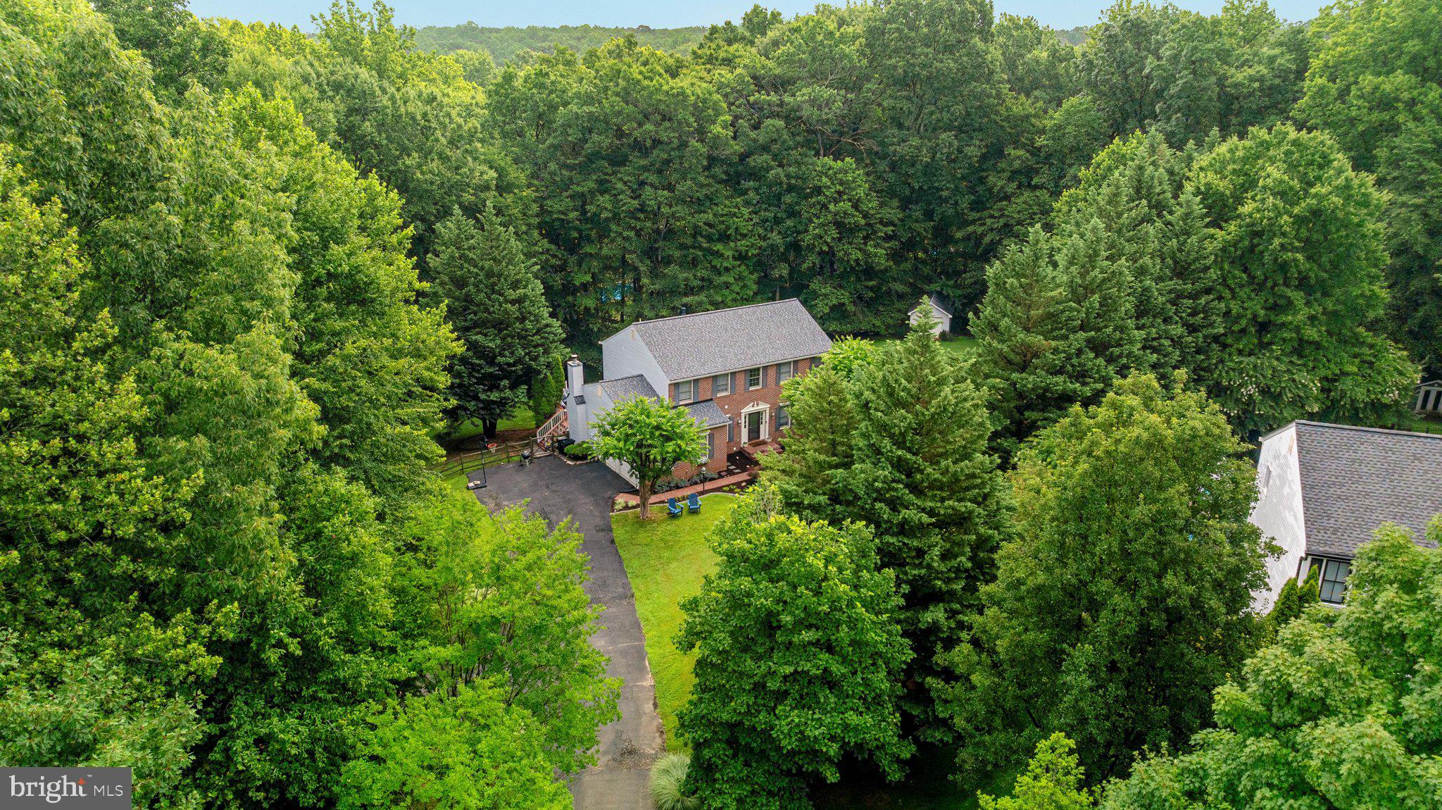 BARRINGTON OAKS - Residential