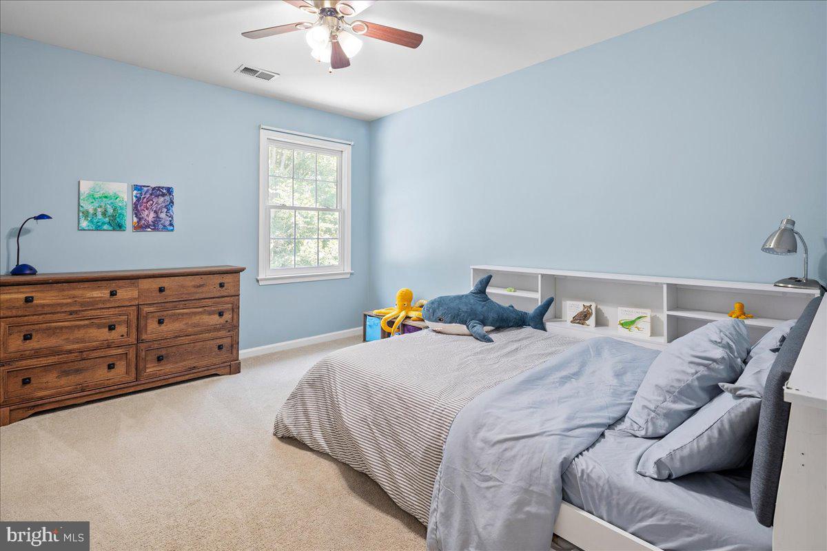 BARRINGTON OAKS - Residential