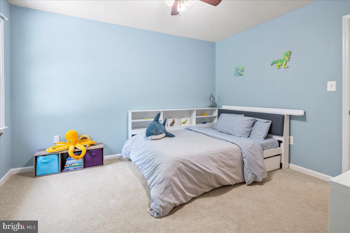 BARRINGTON OAKS - Residential