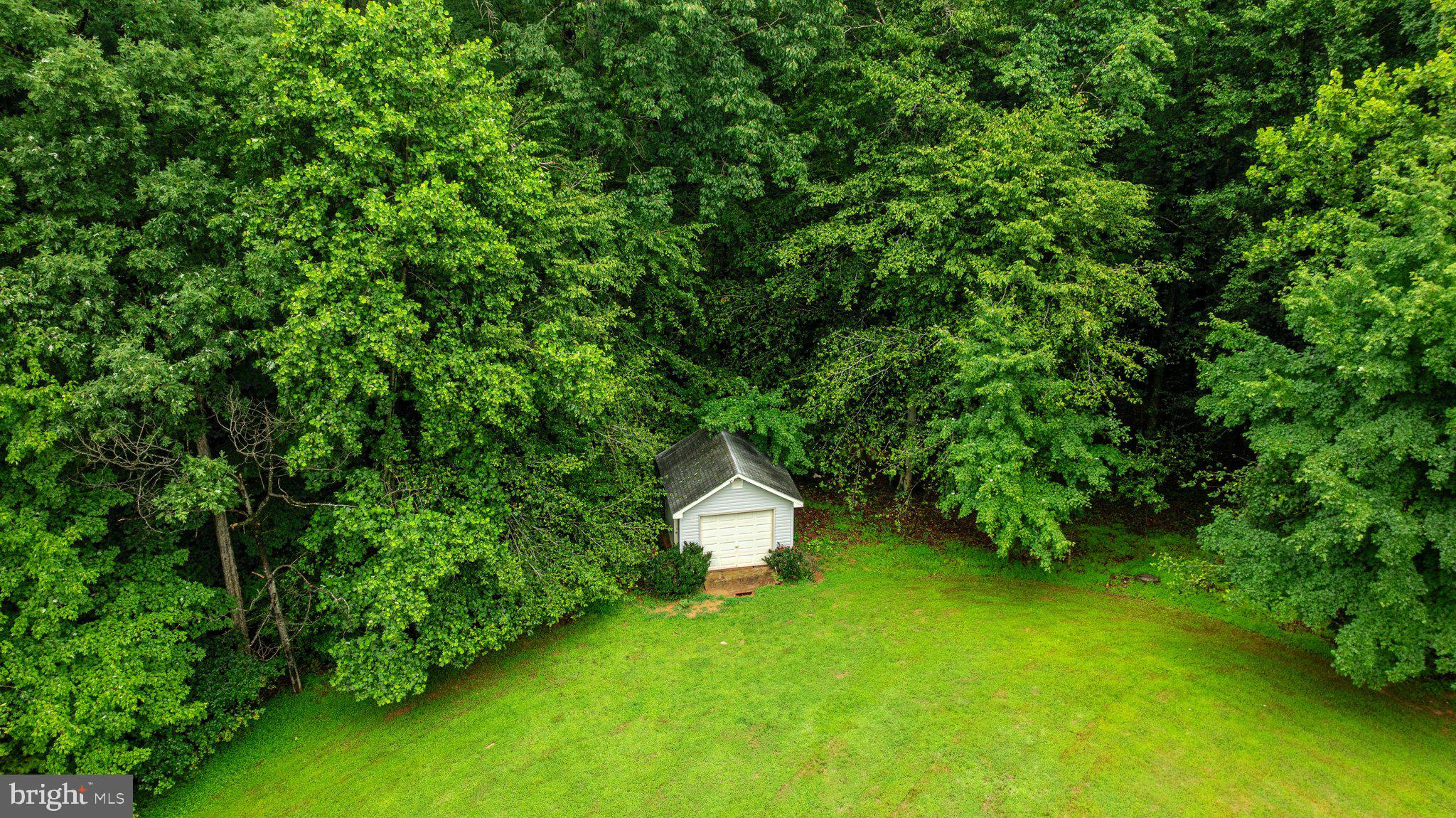 BARRINGTON OAKS - Residential
