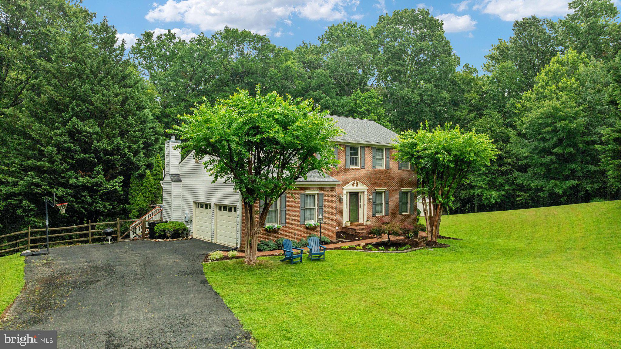 BARRINGTON OAKS - Residential