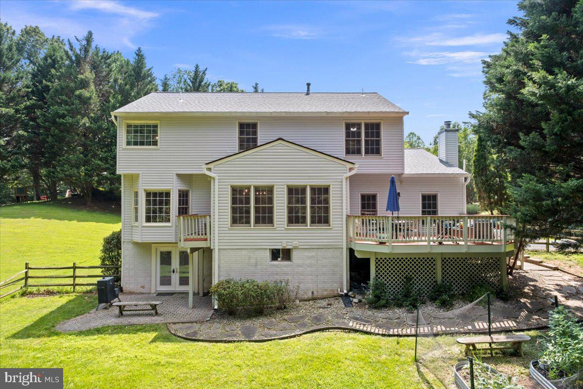 BARRINGTON OAKS - Residential