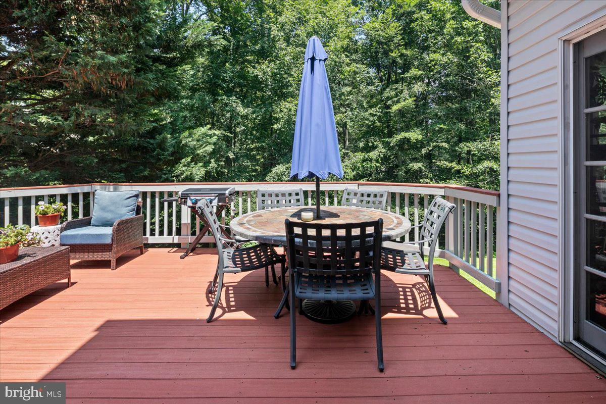BARRINGTON OAKS - Residential