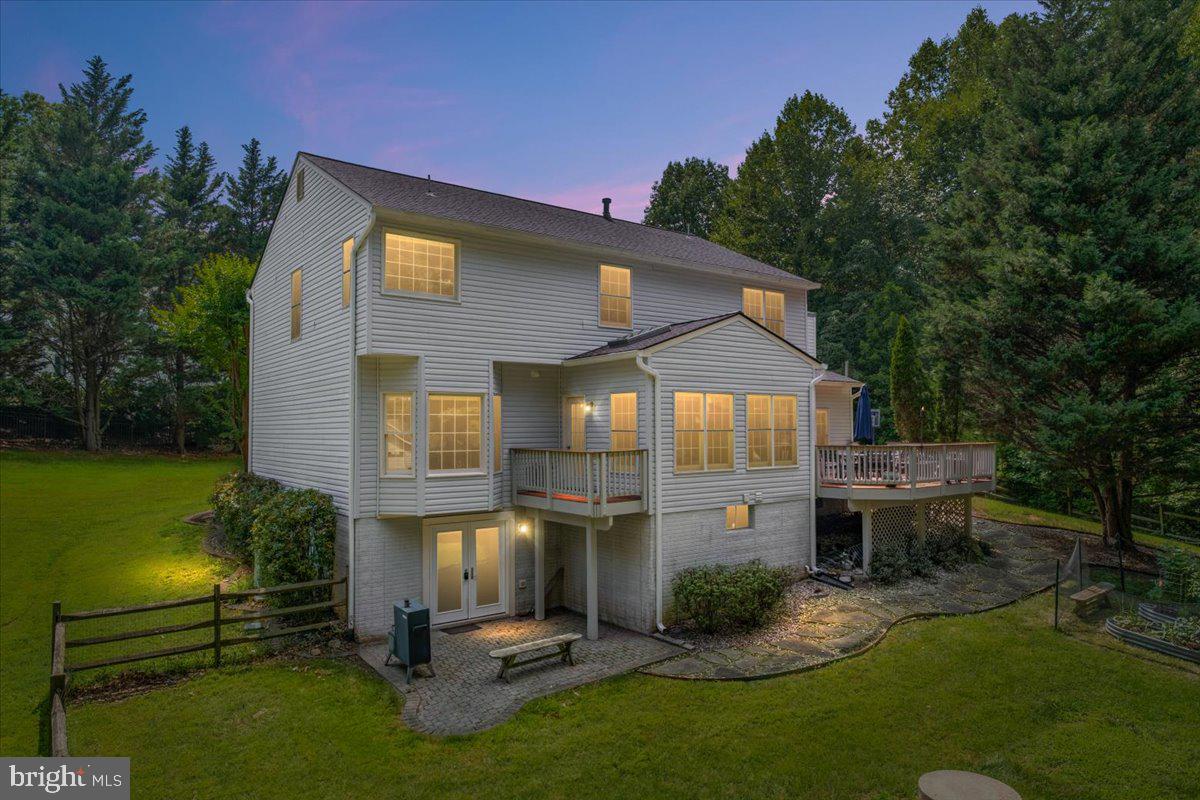 BARRINGTON OAKS - Residential