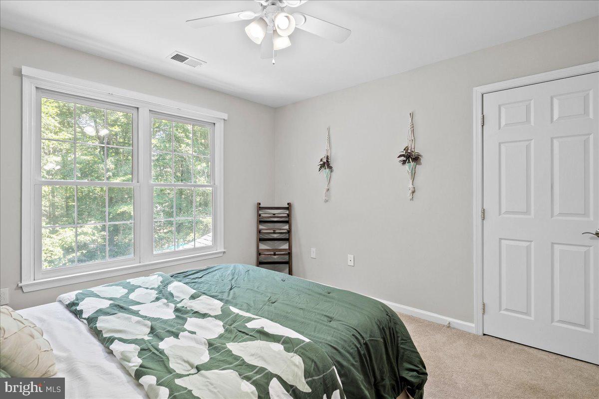 BARRINGTON OAKS - Residential