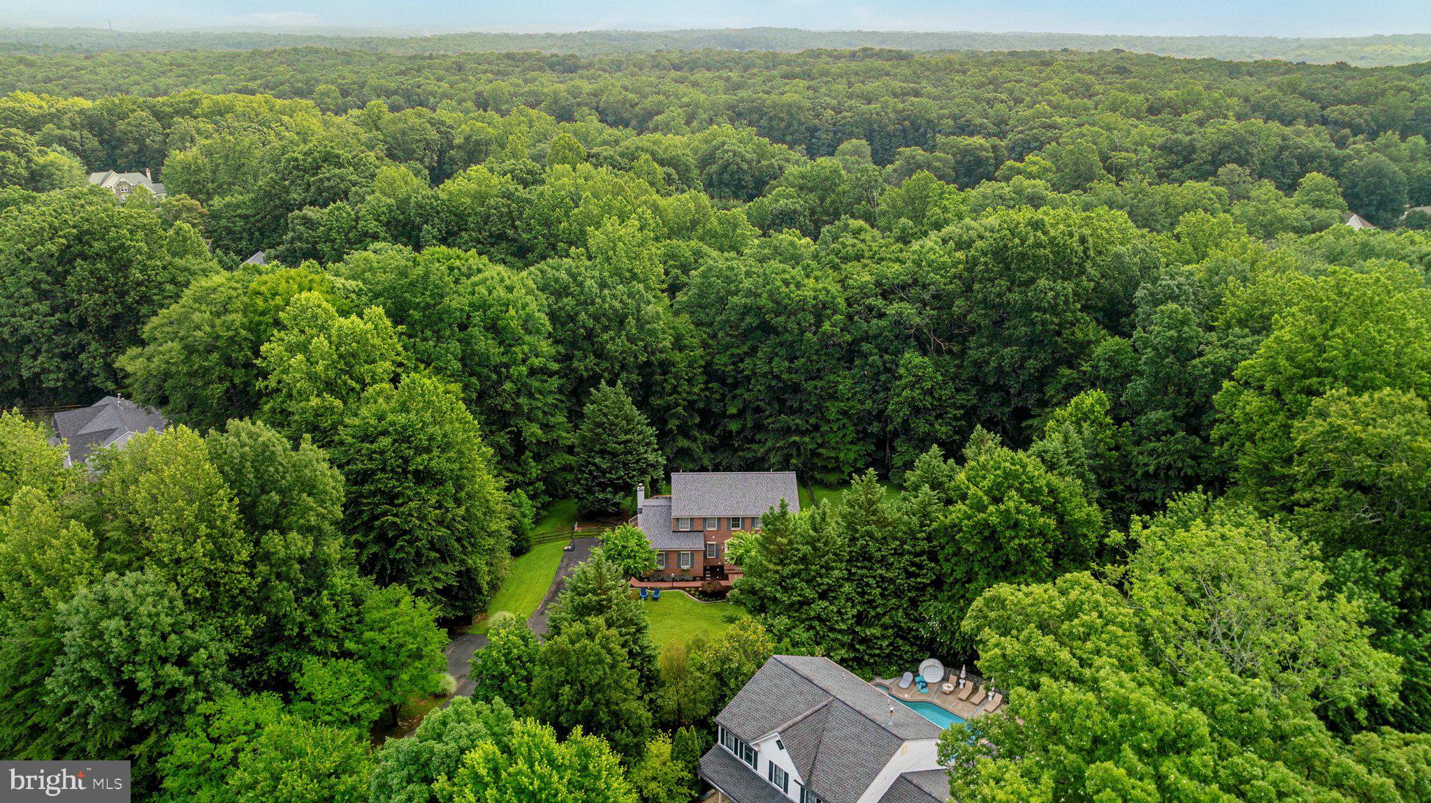 BARRINGTON OAKS - Residential