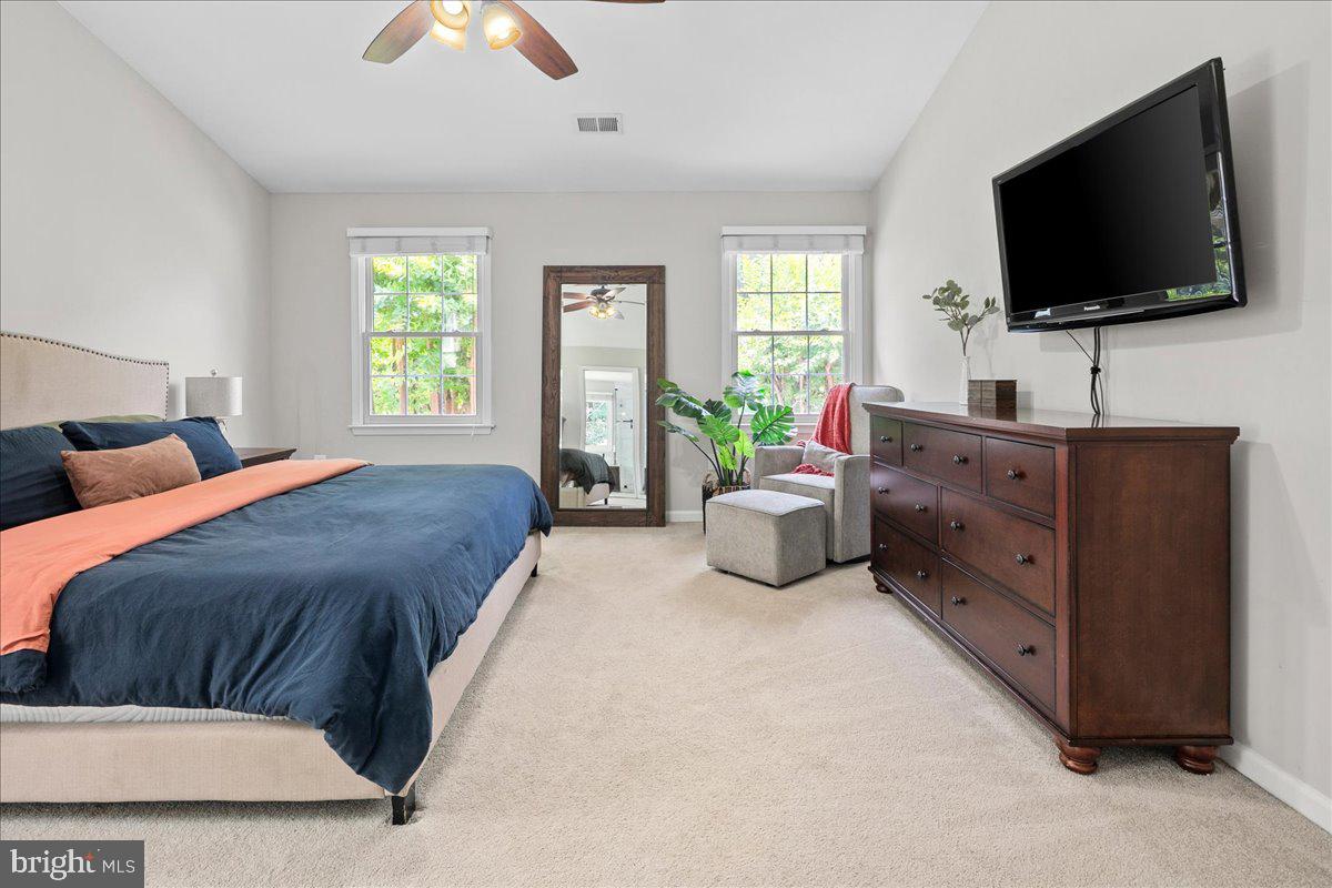 BARRINGTON OAKS - Residential