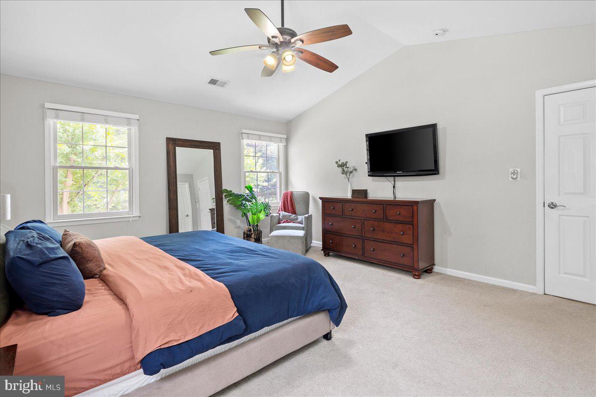 BARRINGTON OAKS - Residential