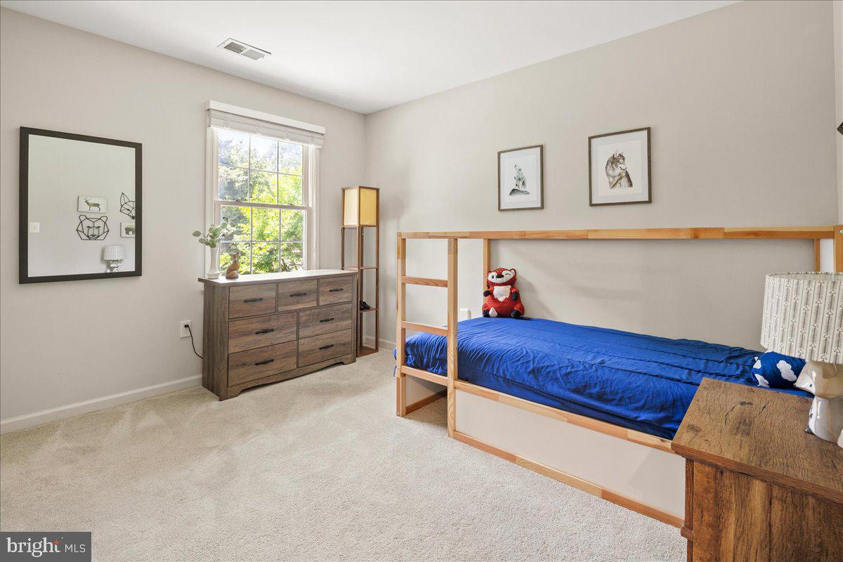 BARRINGTON OAKS - Residential