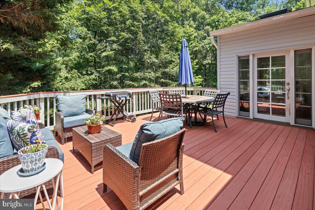 BARRINGTON OAKS - Residential