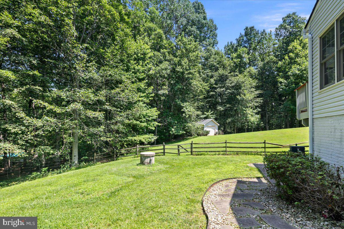 BARRINGTON OAKS - Residential
