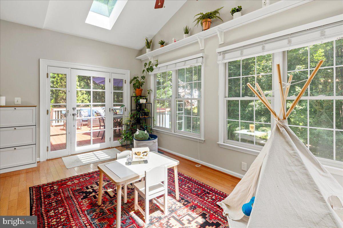BARRINGTON OAKS - Residential