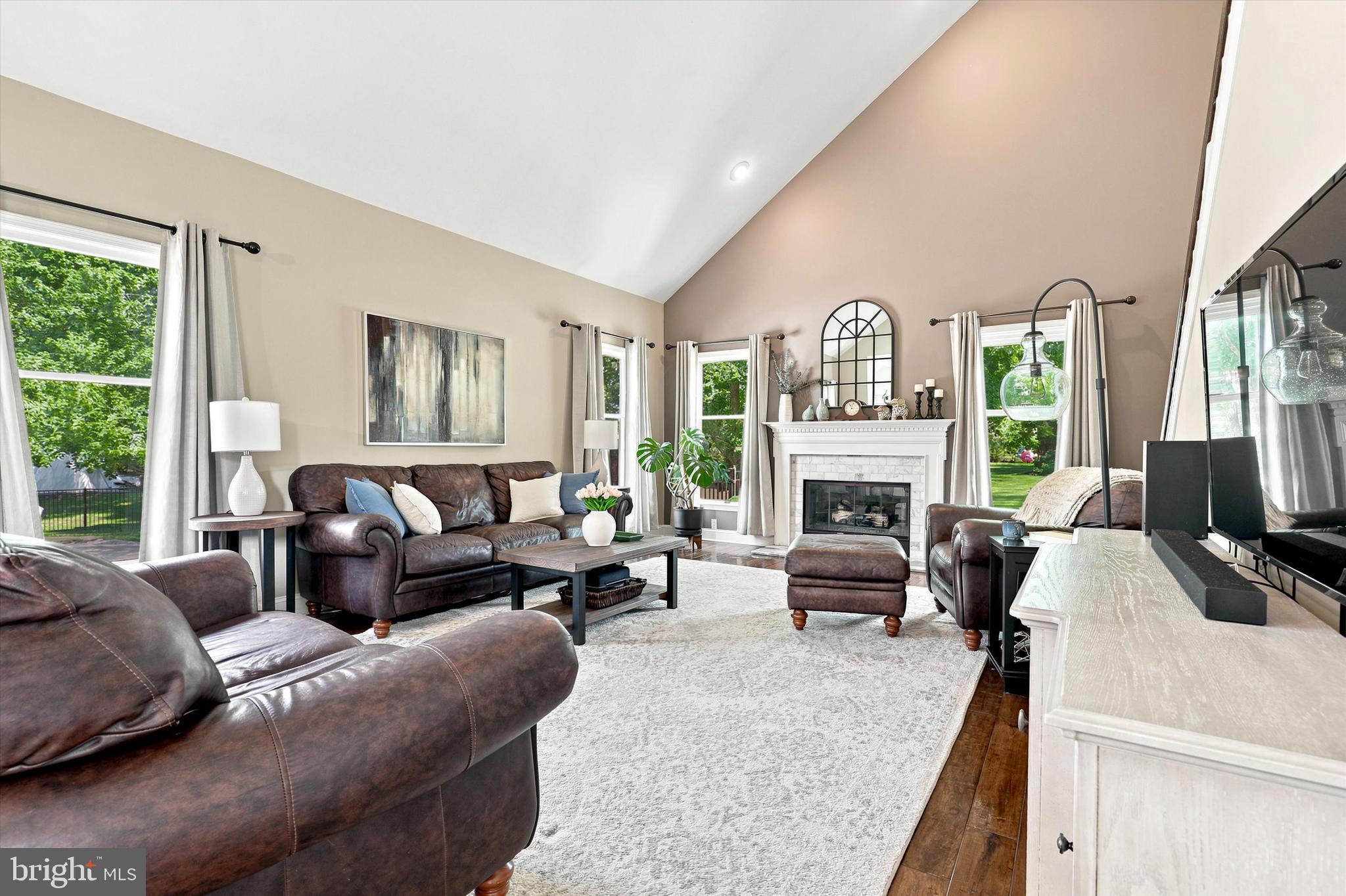 MAINLAND RIDGE - Residential