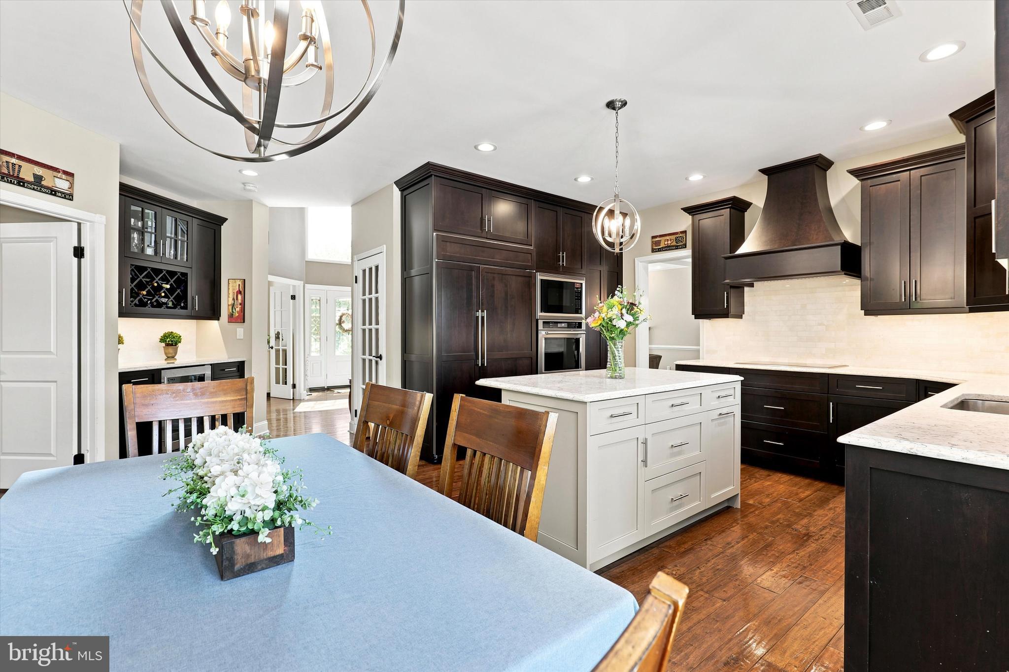 MAINLAND RIDGE - Residential