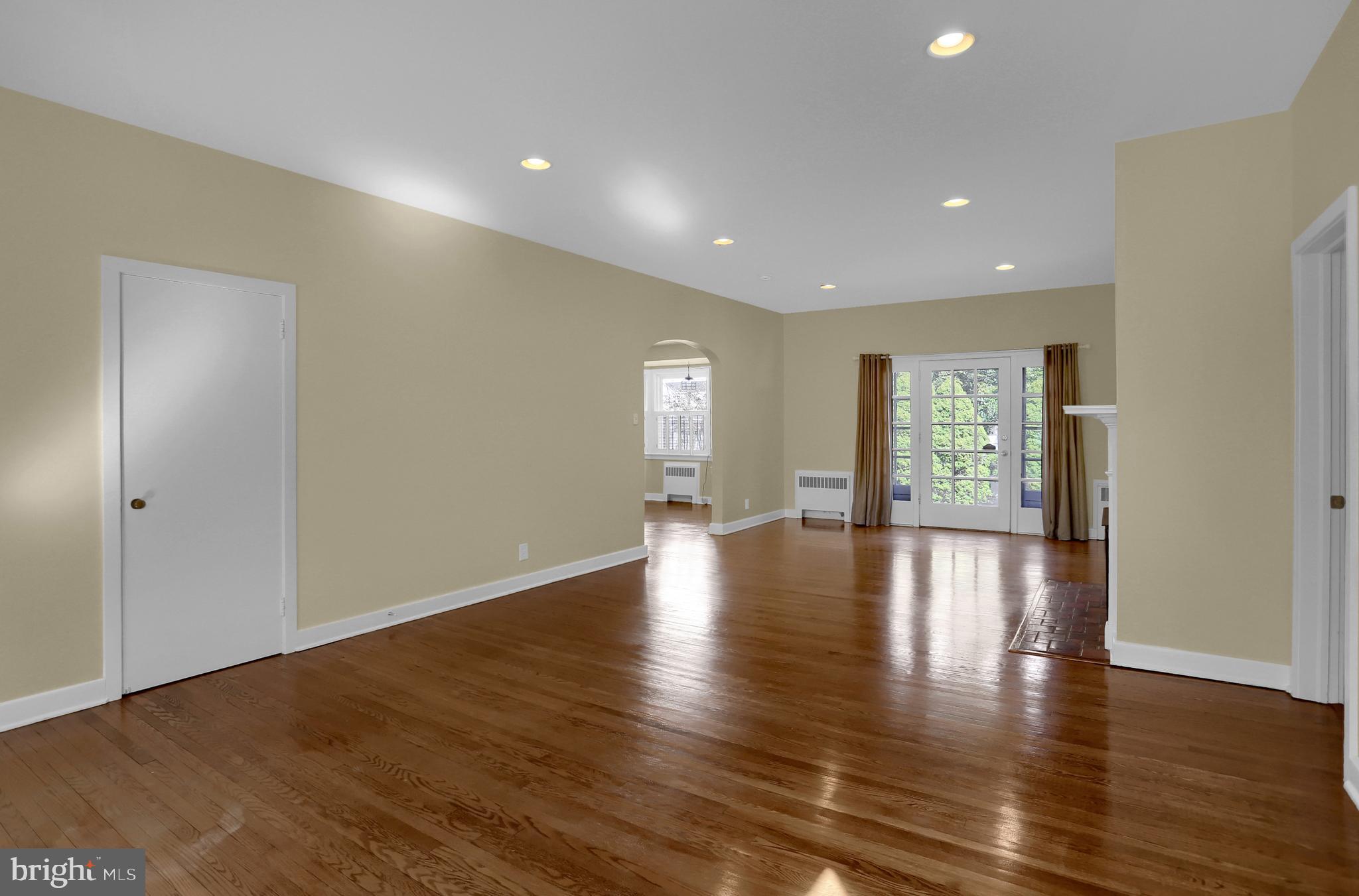 BROCKIE - Residential