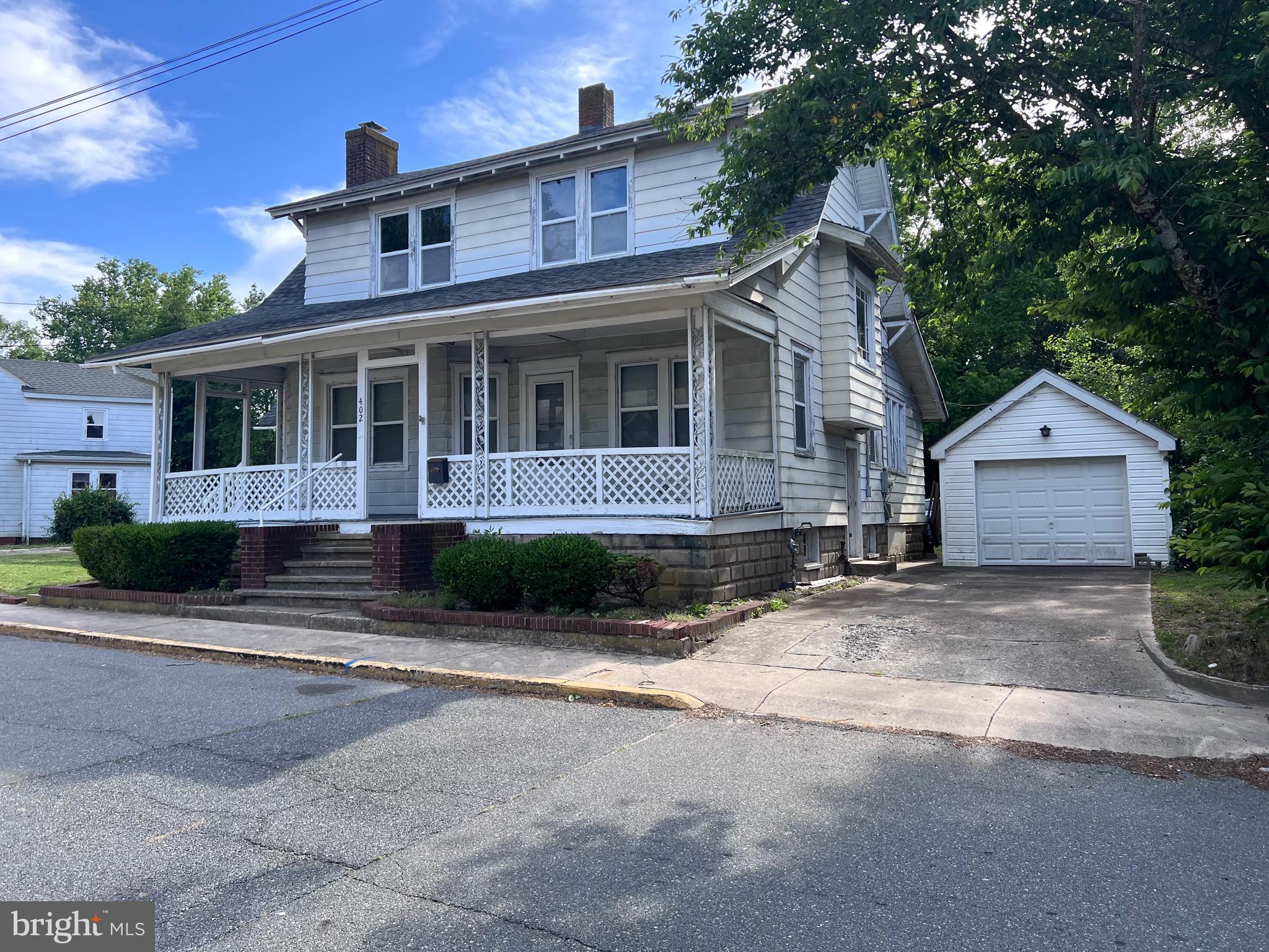 Historic Charm!   Close to downtown Laurel, Records Pond and the Broad Creek with fun Parks and great fishing and boating opportunities!  This home features Large Rooms, Hardwood Floors,  lots of windows, great storage, 4 bedrooms, 2 bathrooms and a detached garage.    Great Investment Opportunities!!!
Home is being sold AS-IS with all inspections for informational only !