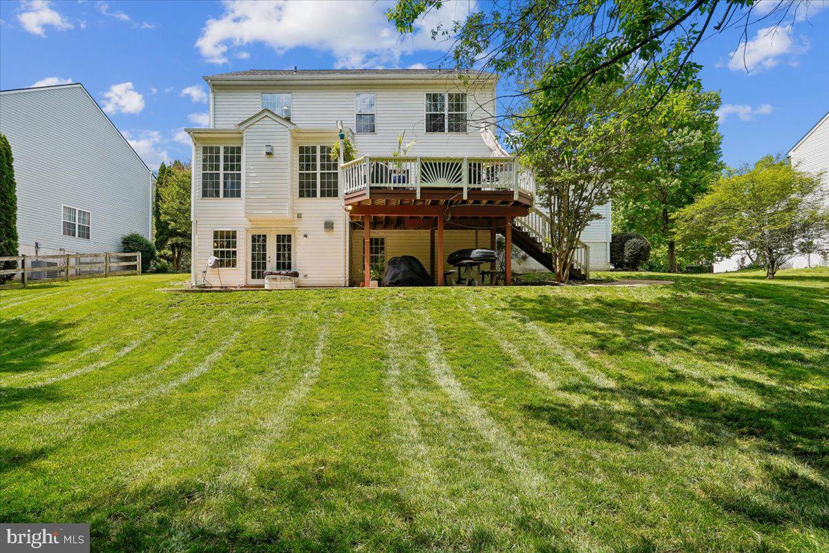 COMPTON RIDGE - Residential
