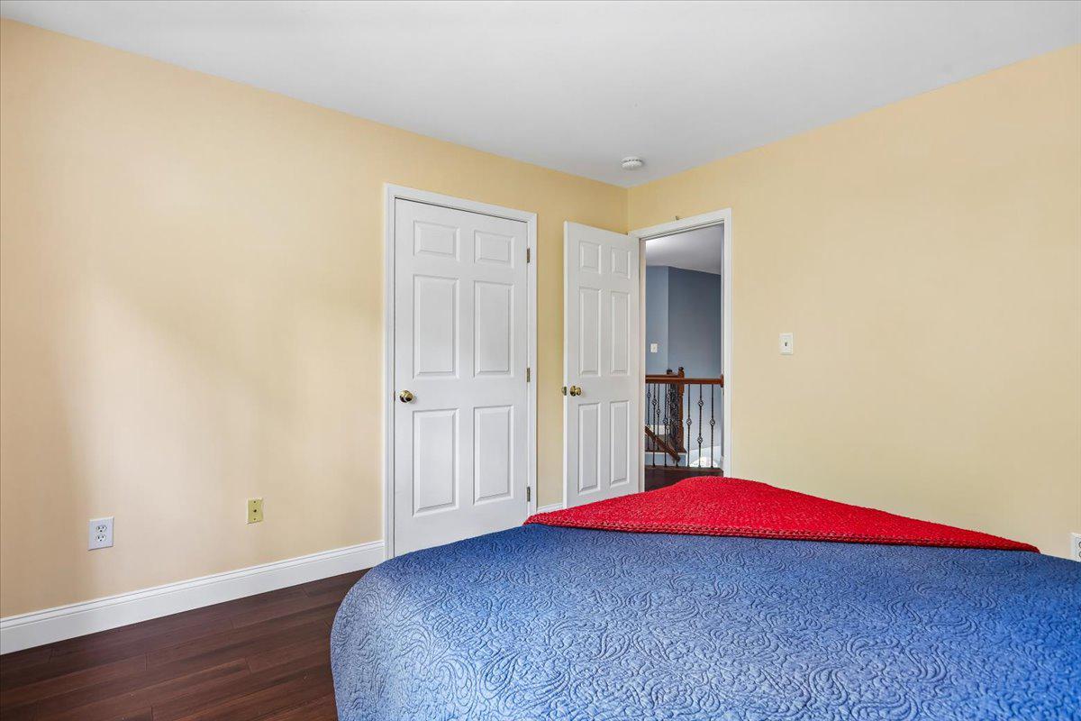 COMPTON RIDGE - Residential