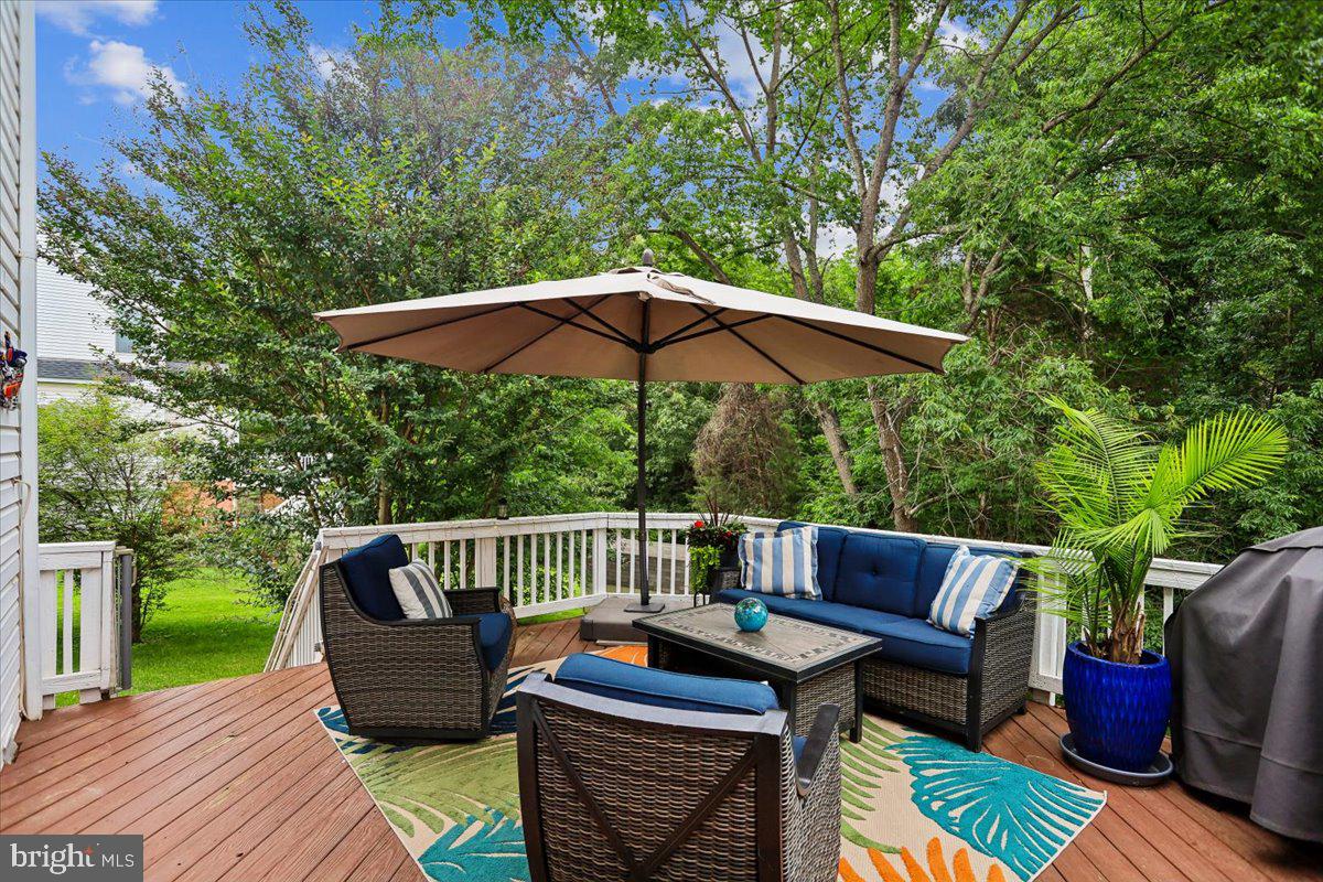 COMPTON RIDGE - Residential