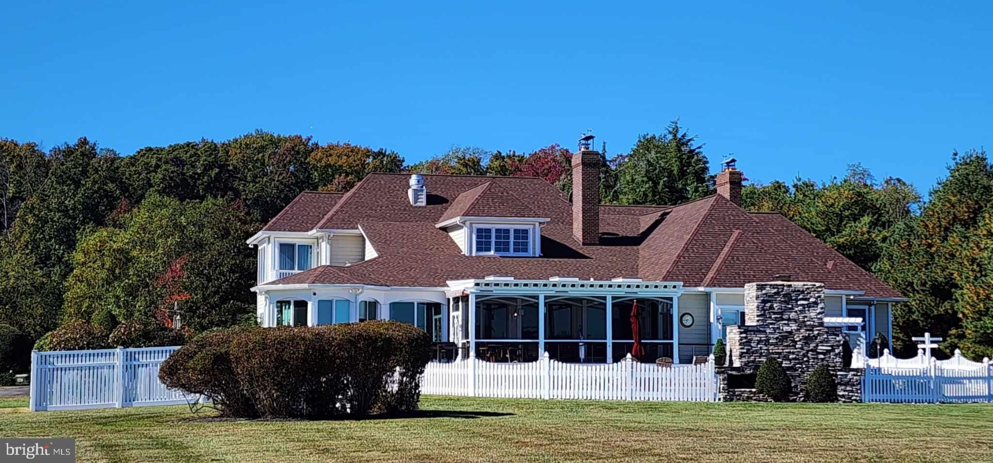 BENNETT POINT - Residential