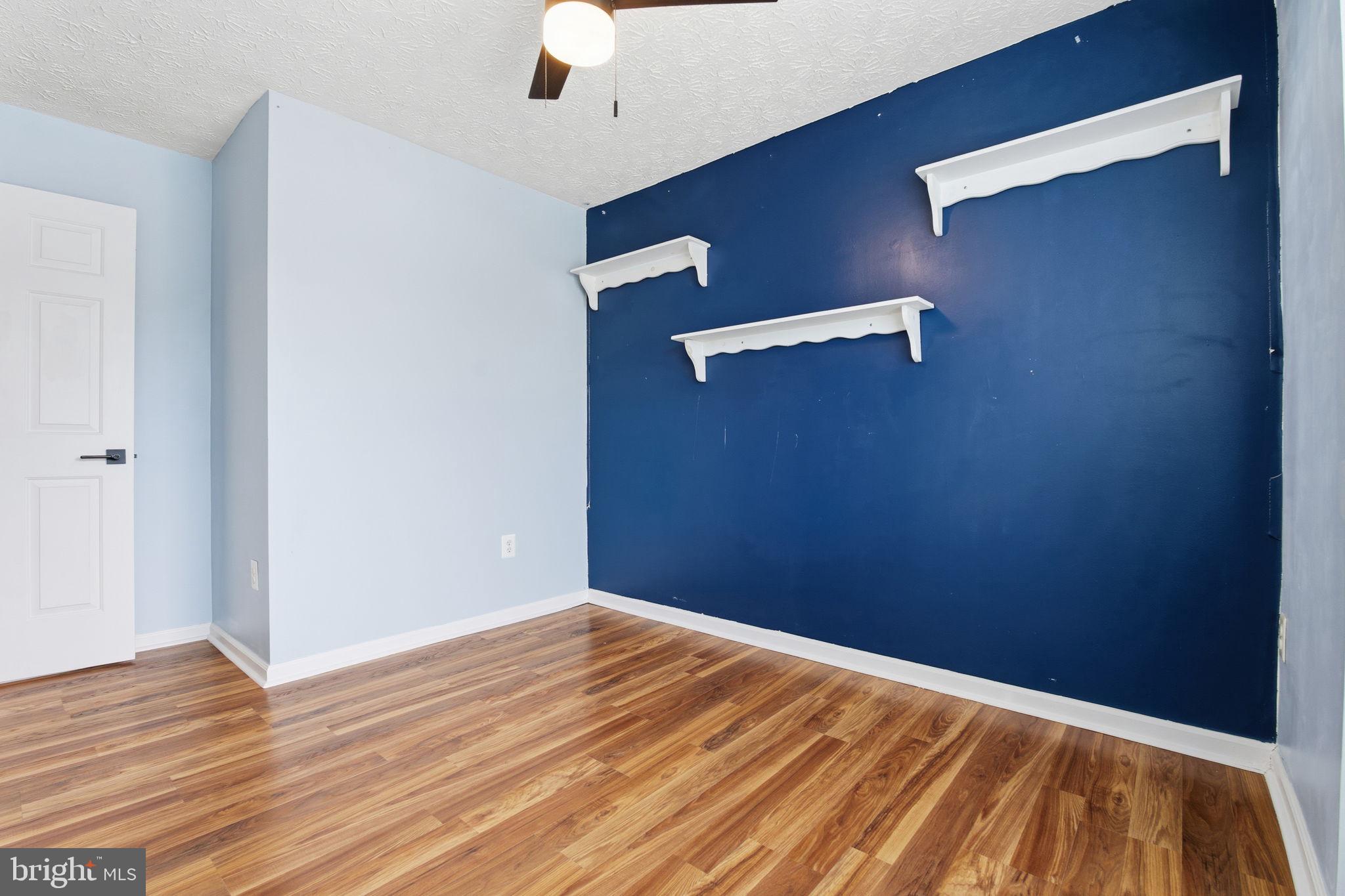 IRWINS CHOICE - Residential Lease